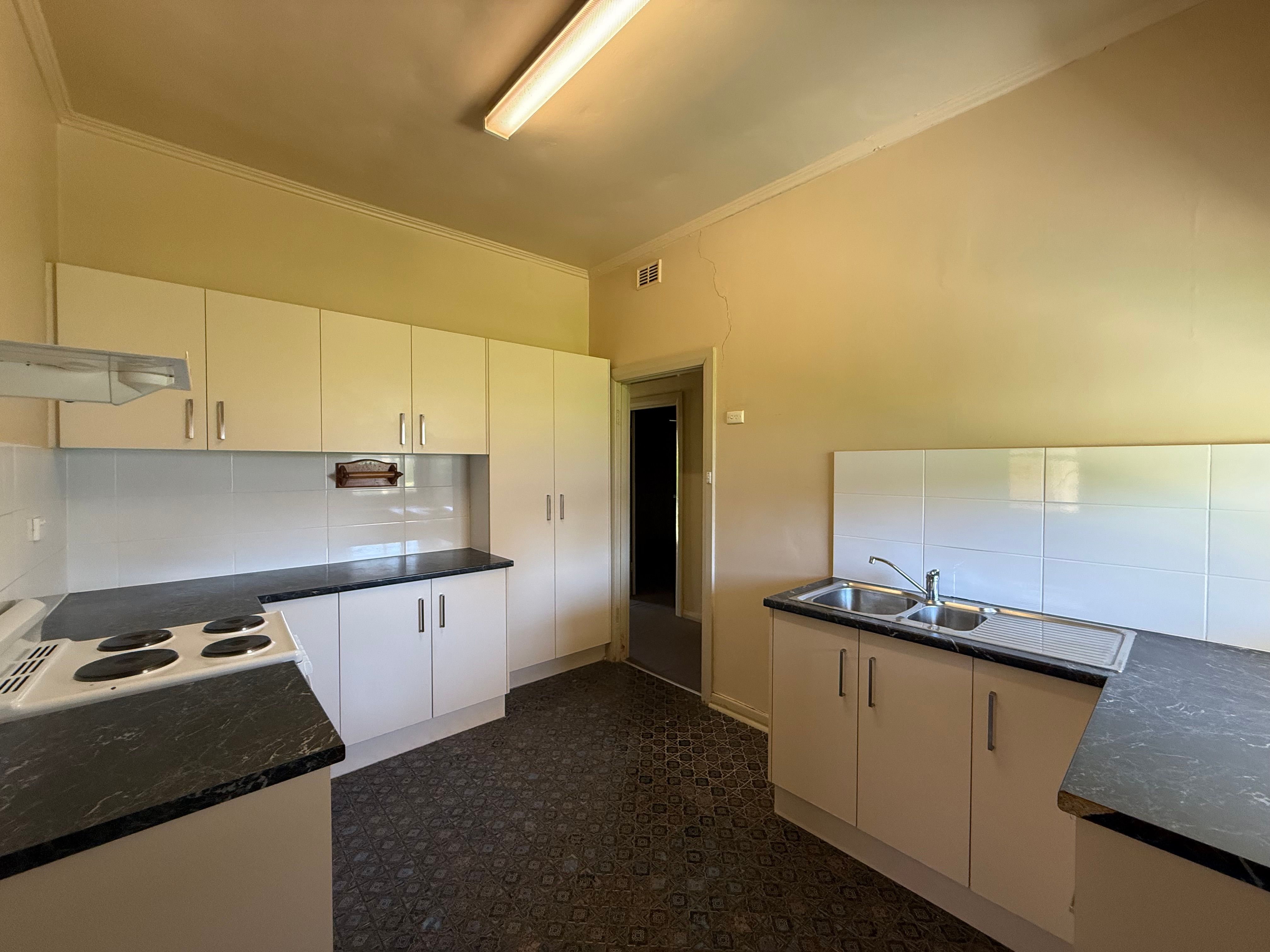 3 Grivell Road — photo 3 of 10