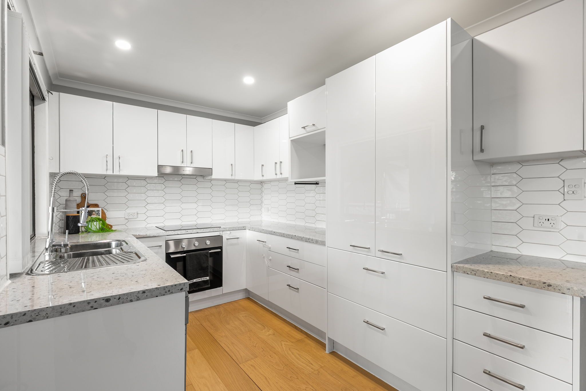 20 Owen Street — photo 8 of 22