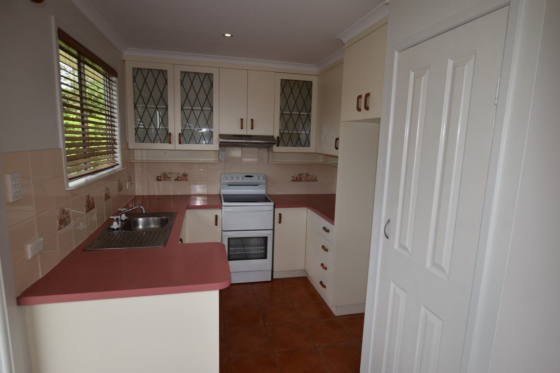 14 Coral Court, Kin Kora, QLD 4680