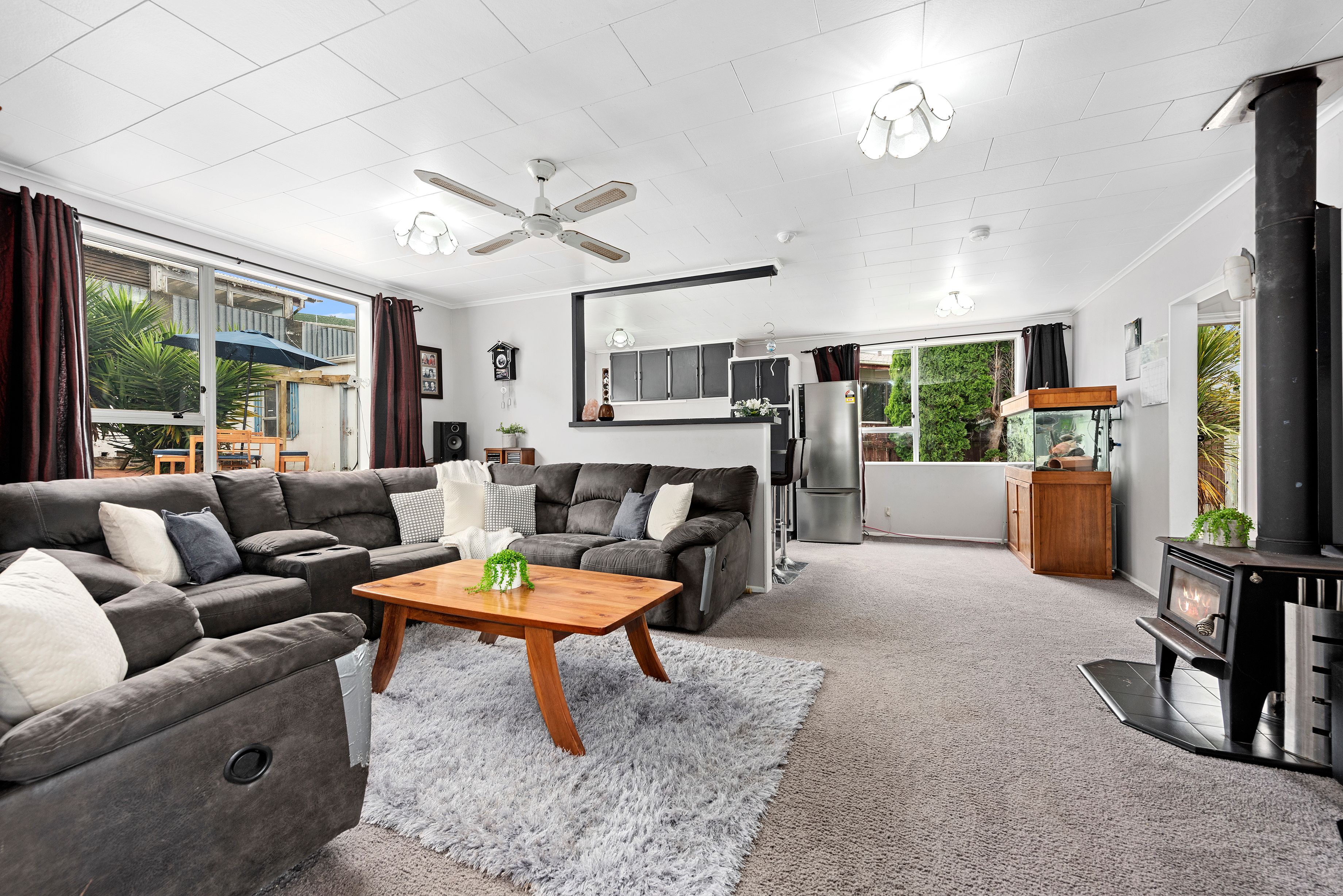 71 Hartford Crescent, Totara Park, Upper Hutt City