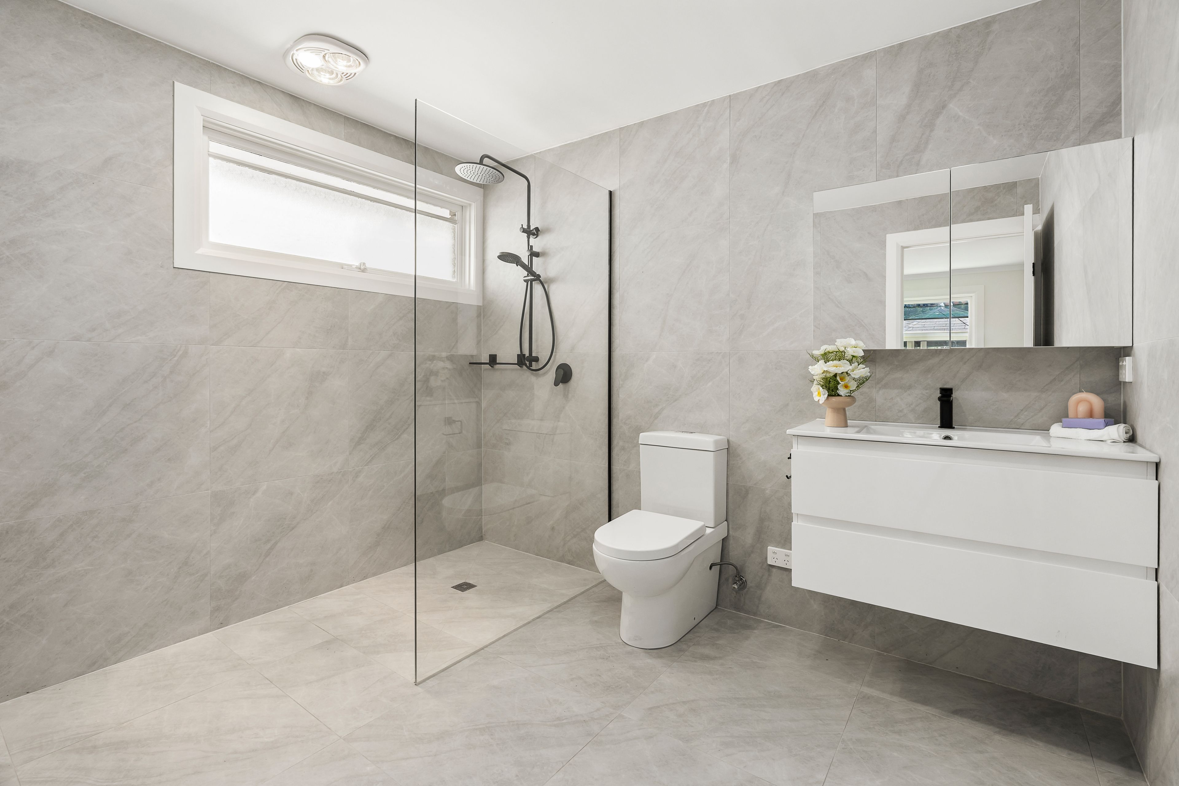 24 Bellavista Crescent — photo 8 of 10
