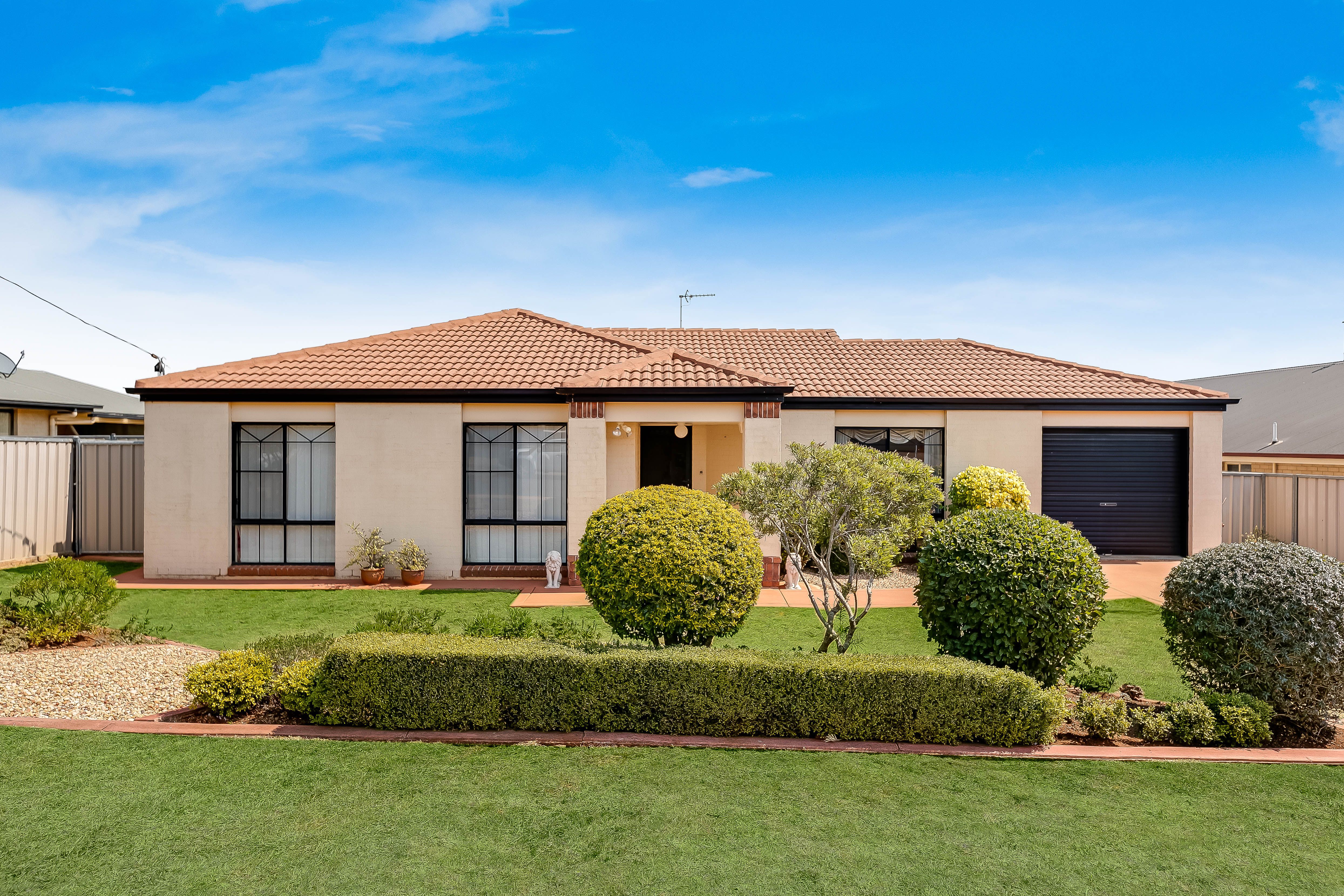 535 Hume Street, Kearneys Spring QLD 4350