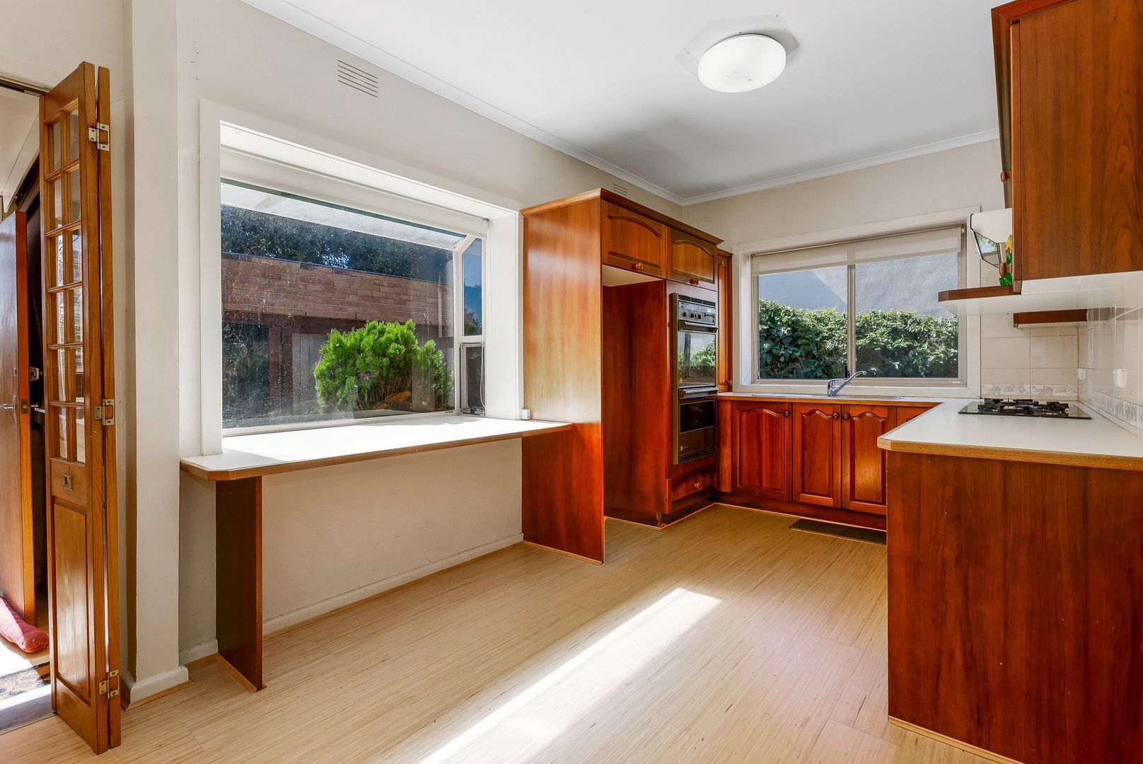 31 Sherwood Road, Mount Waverley, VIC 3149