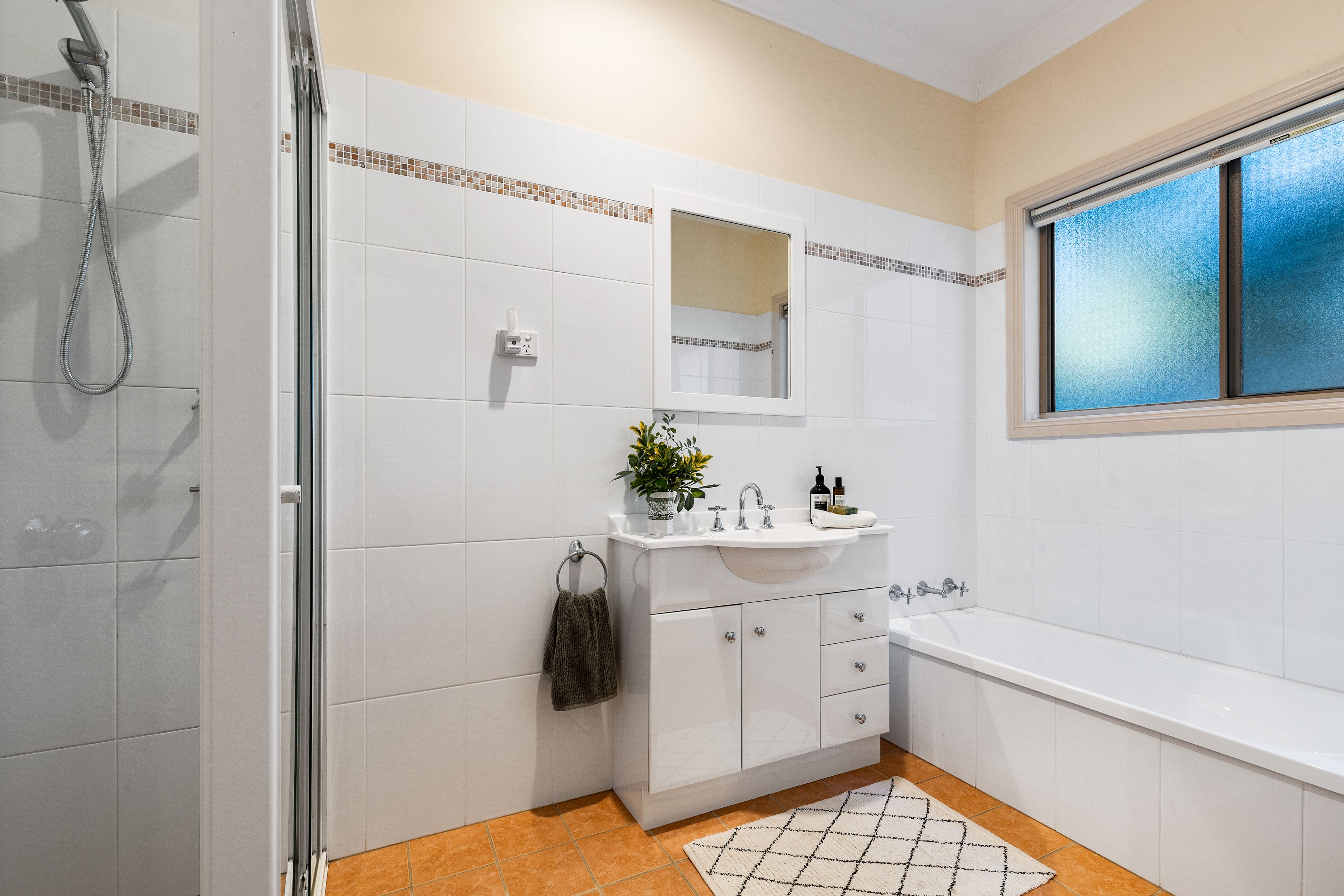 232 Hat Hill Road — photo 8 of 13