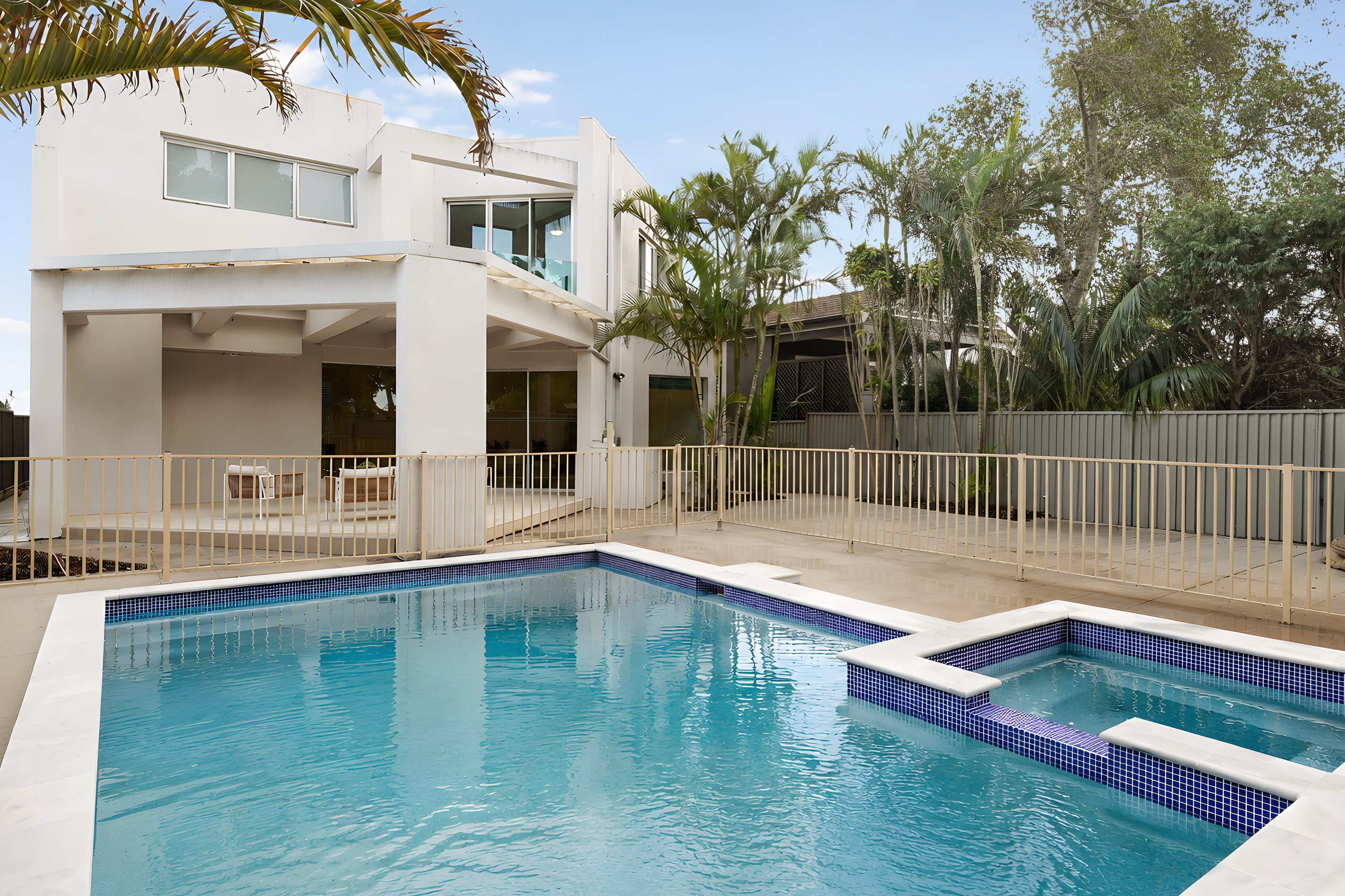 90 Stuart Street, Blakehurst, NSW 2221