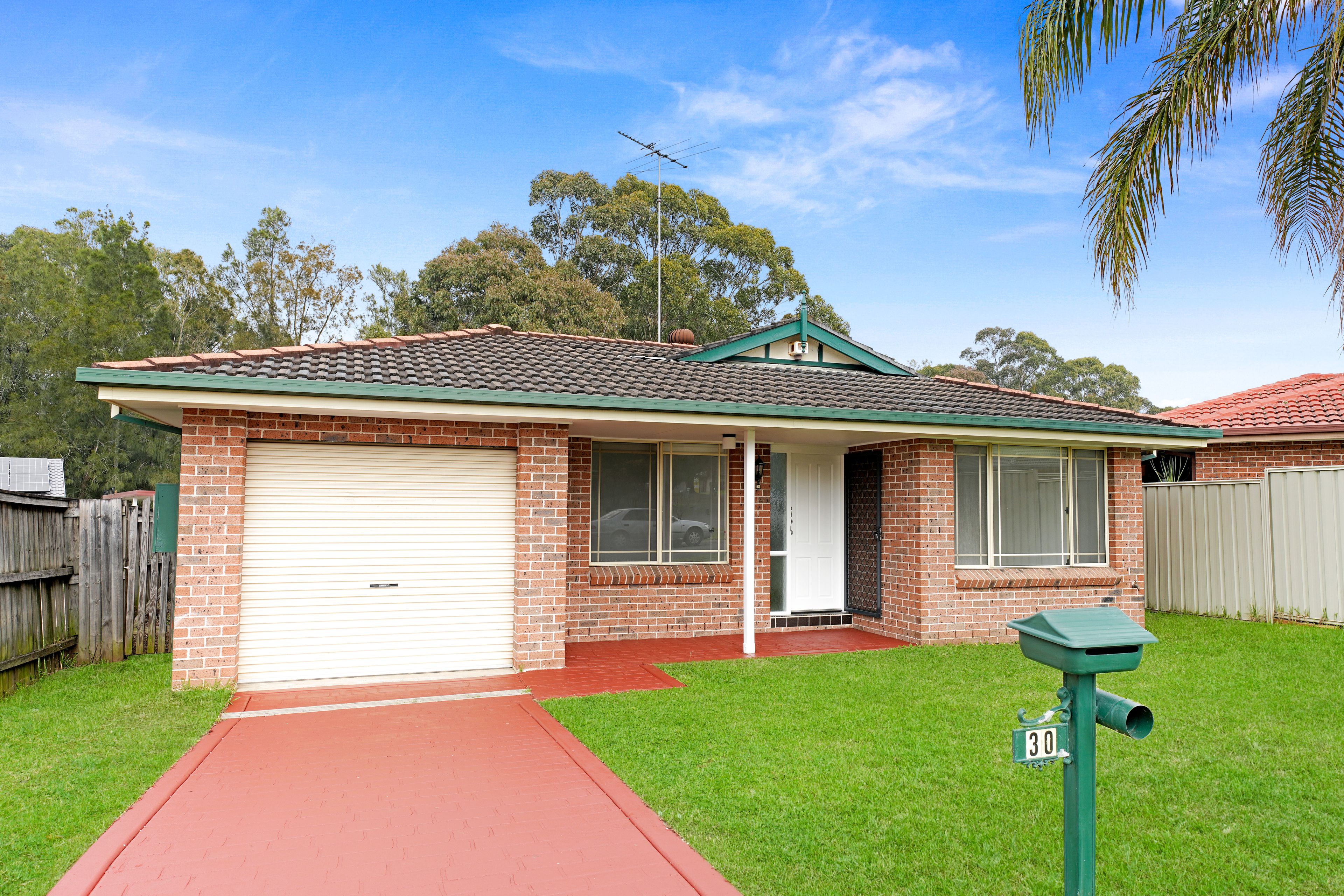 30 De Castella Drive, Blacktown NSW 2148