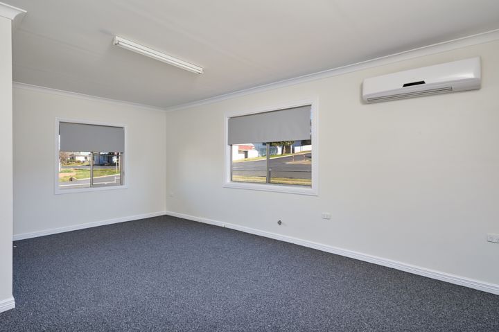 25 Thomas Street, Junee, NSW 2663