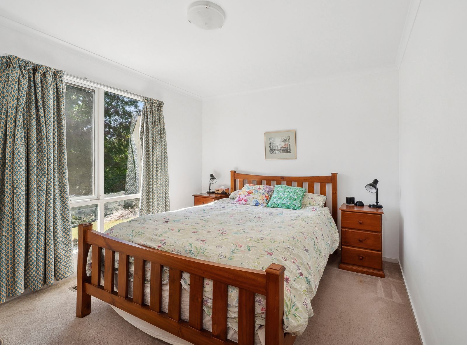 2/1 Summit View Court — photo 4 of 11
