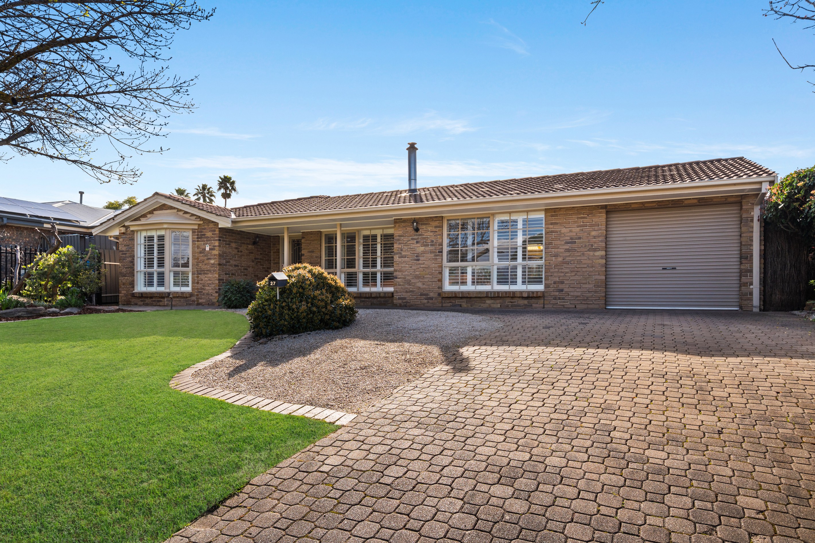 27 Frontignac Court, Wynn Vale, SA 5127