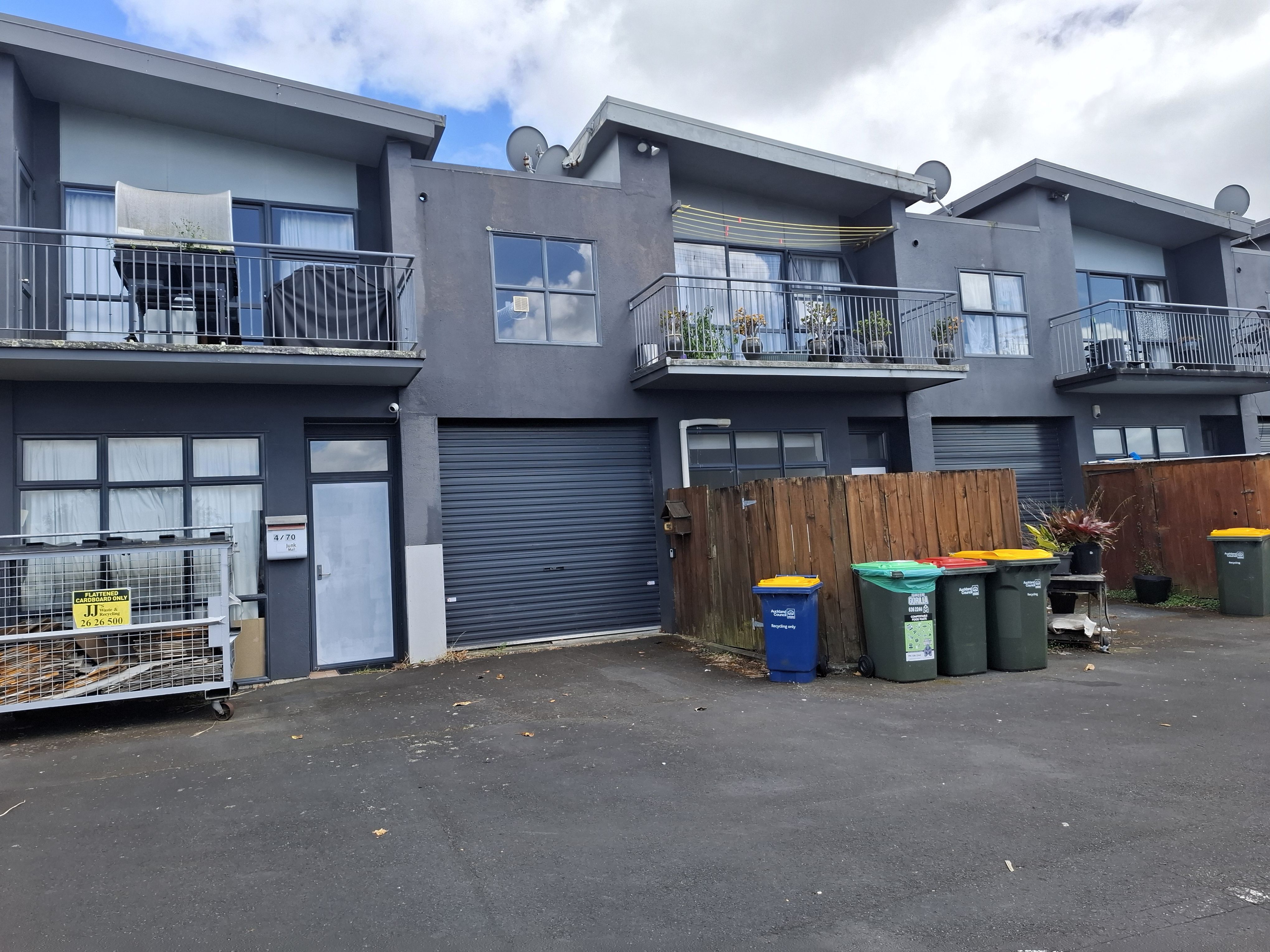 3/70 Bruce Mclaren Road, Henderson, Waitakere City