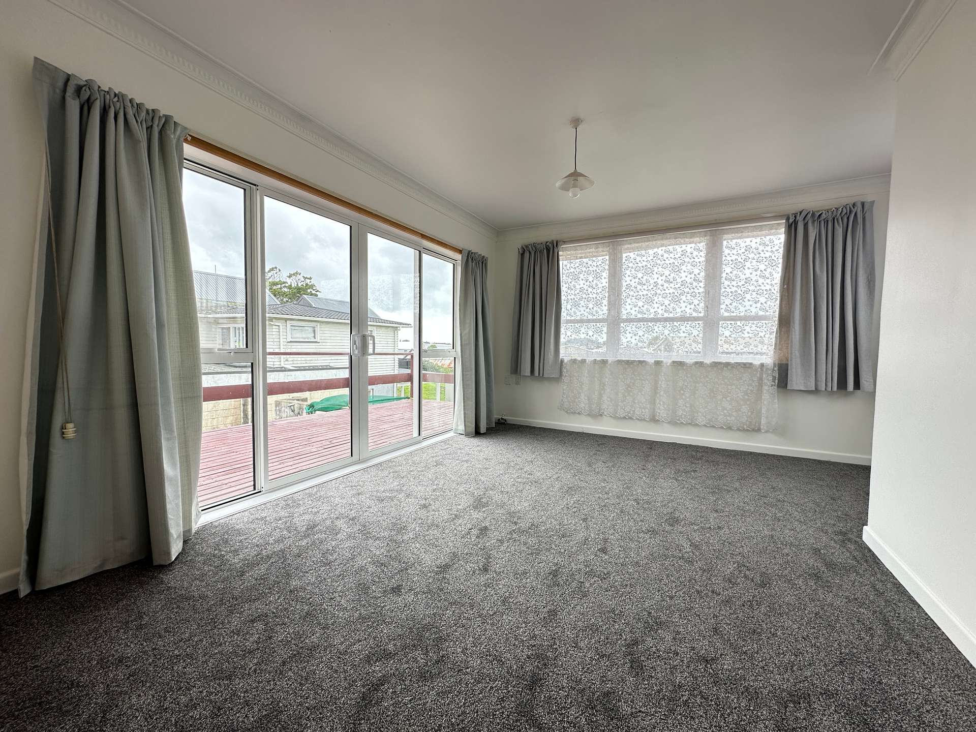 17 Marion Avenue photo 12
