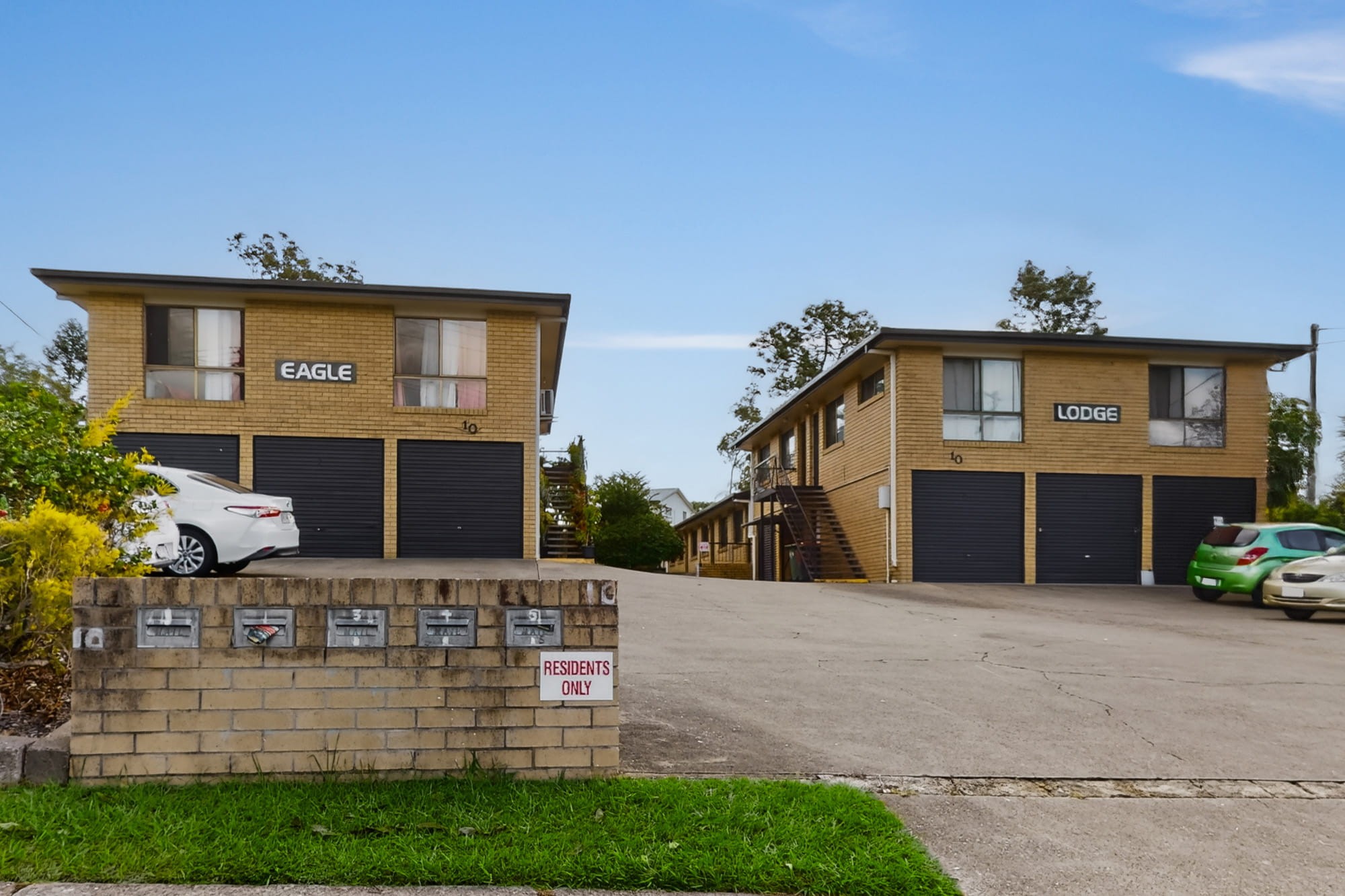 4/10 North Road, Woodridge, QLD 4114