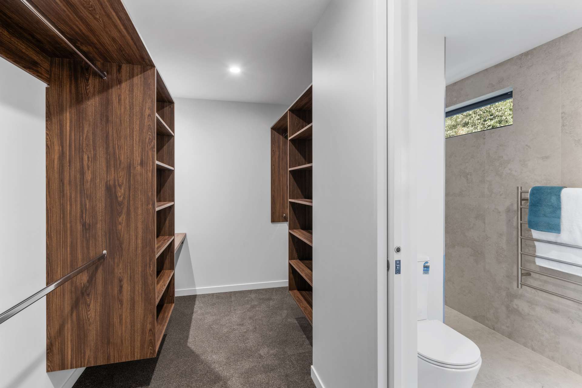 158 Gardiners Road photo 15