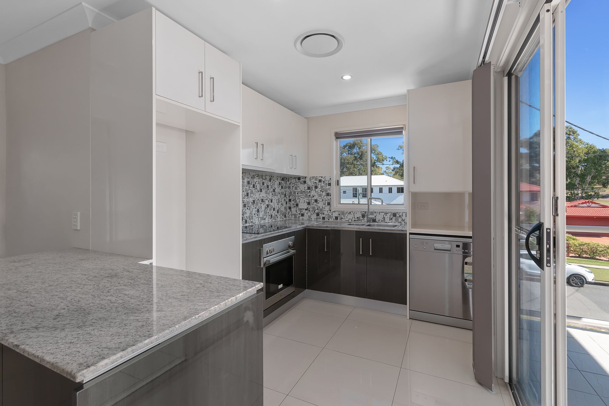 1/69 Pembroke Street, Carina, QLD 4152