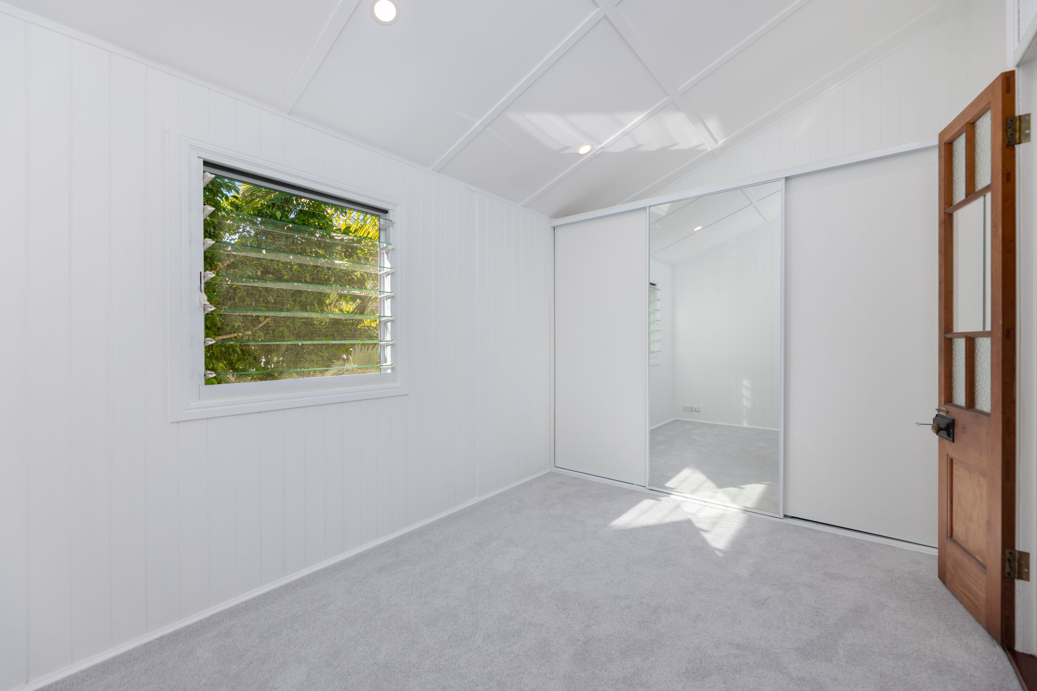 18 Charles Street — photo 7 of 19