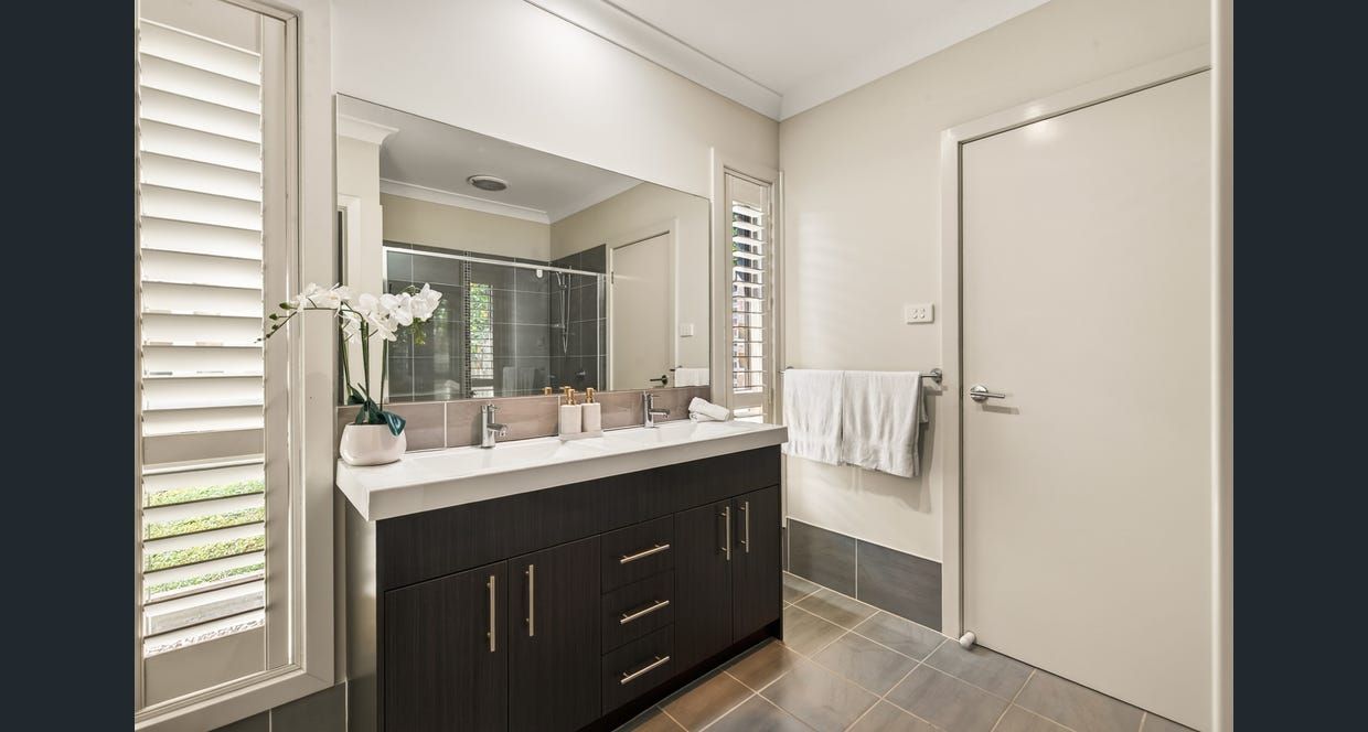 174 Girraween Road — photo 7 of 19