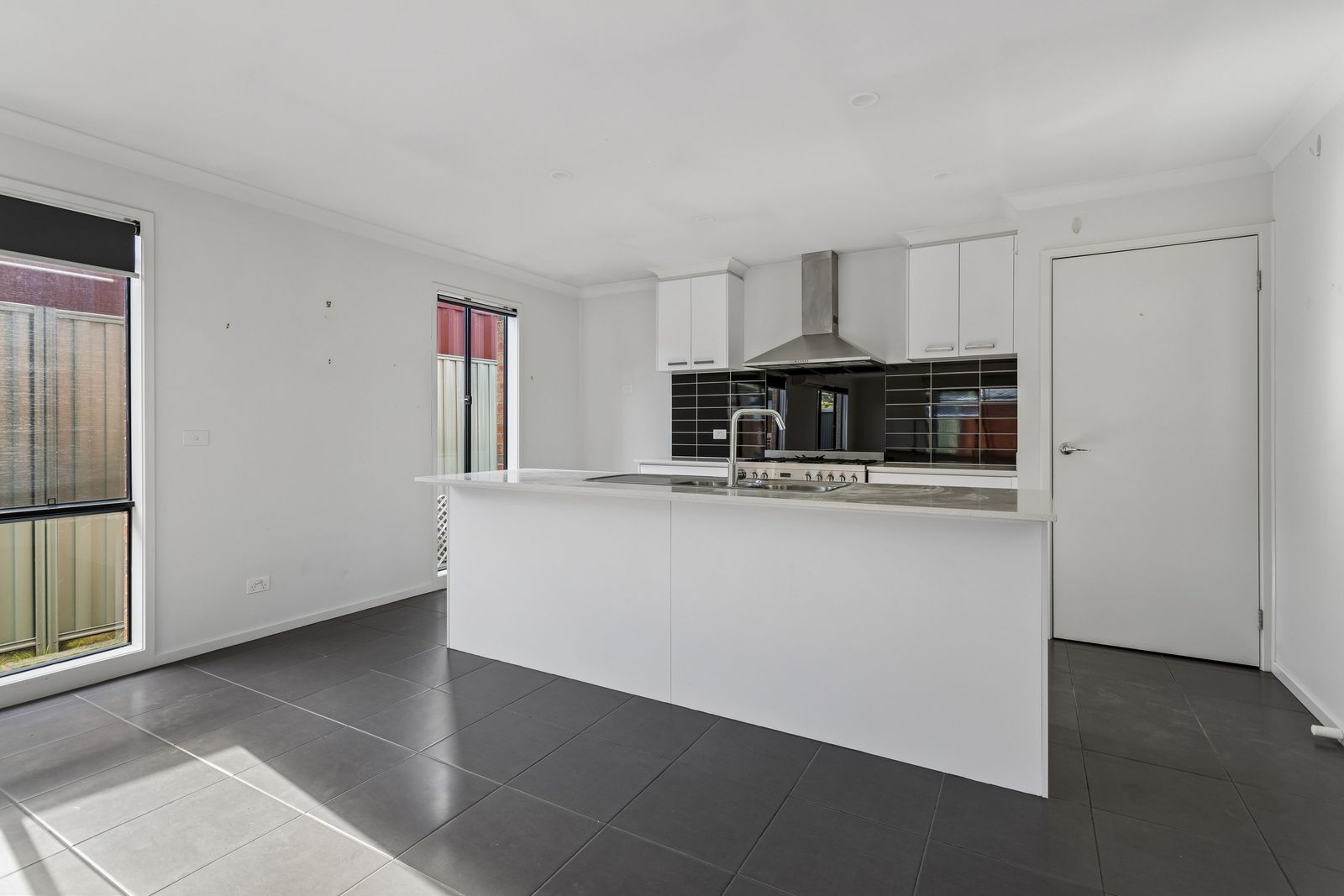 6 Dunsmuir Drive, Rosebud, VIC 3939