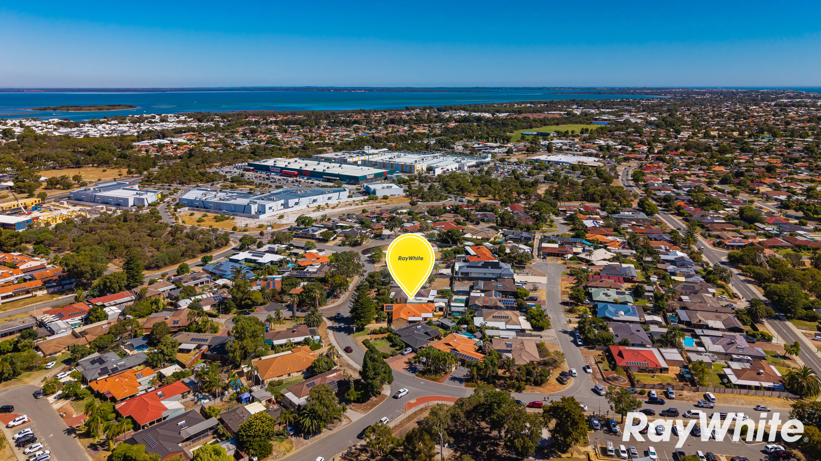 7 Balmoral Parade, Halls Head, WA 6210