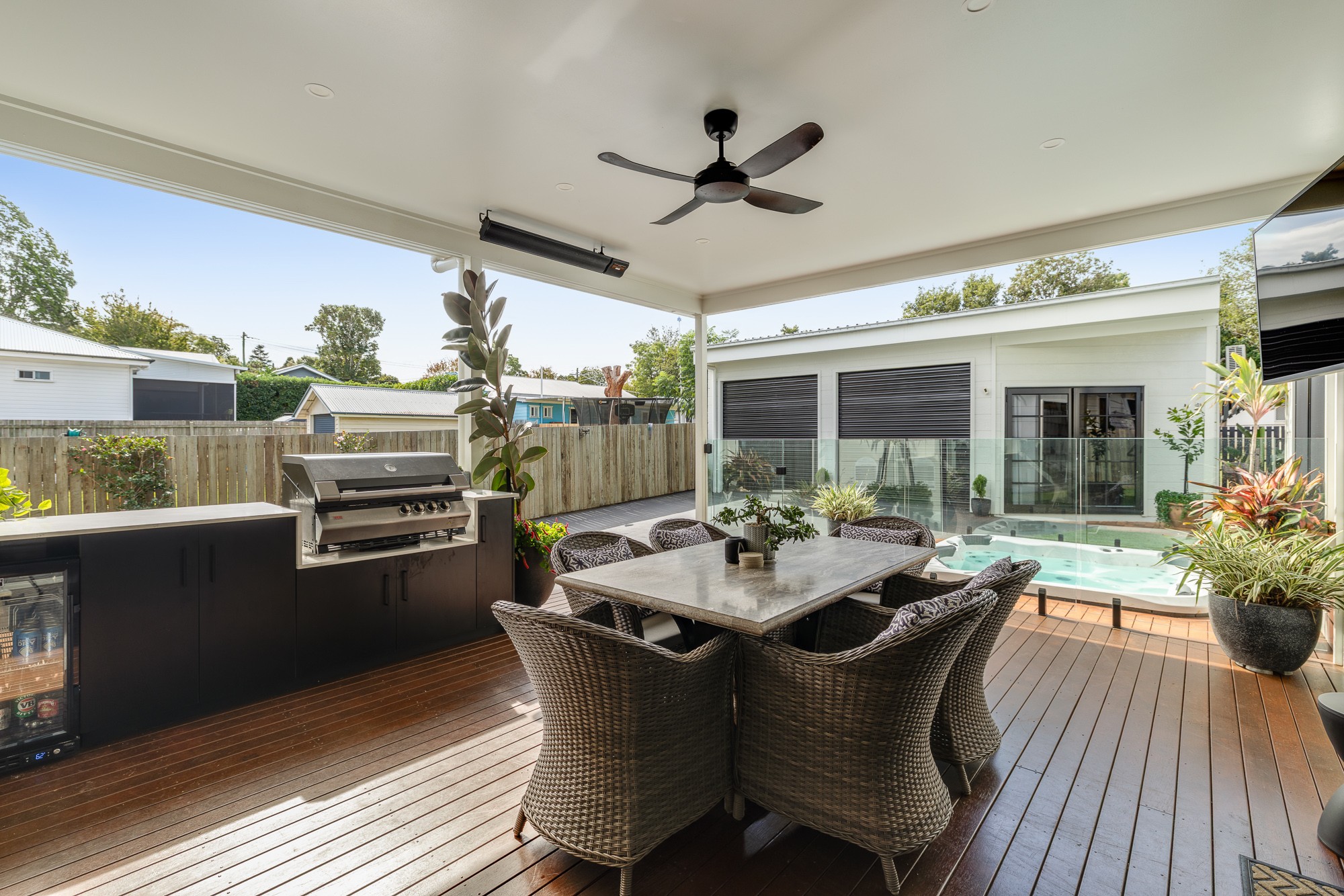 76 Mackenzie Street, Mount Lofty, QLD 4350