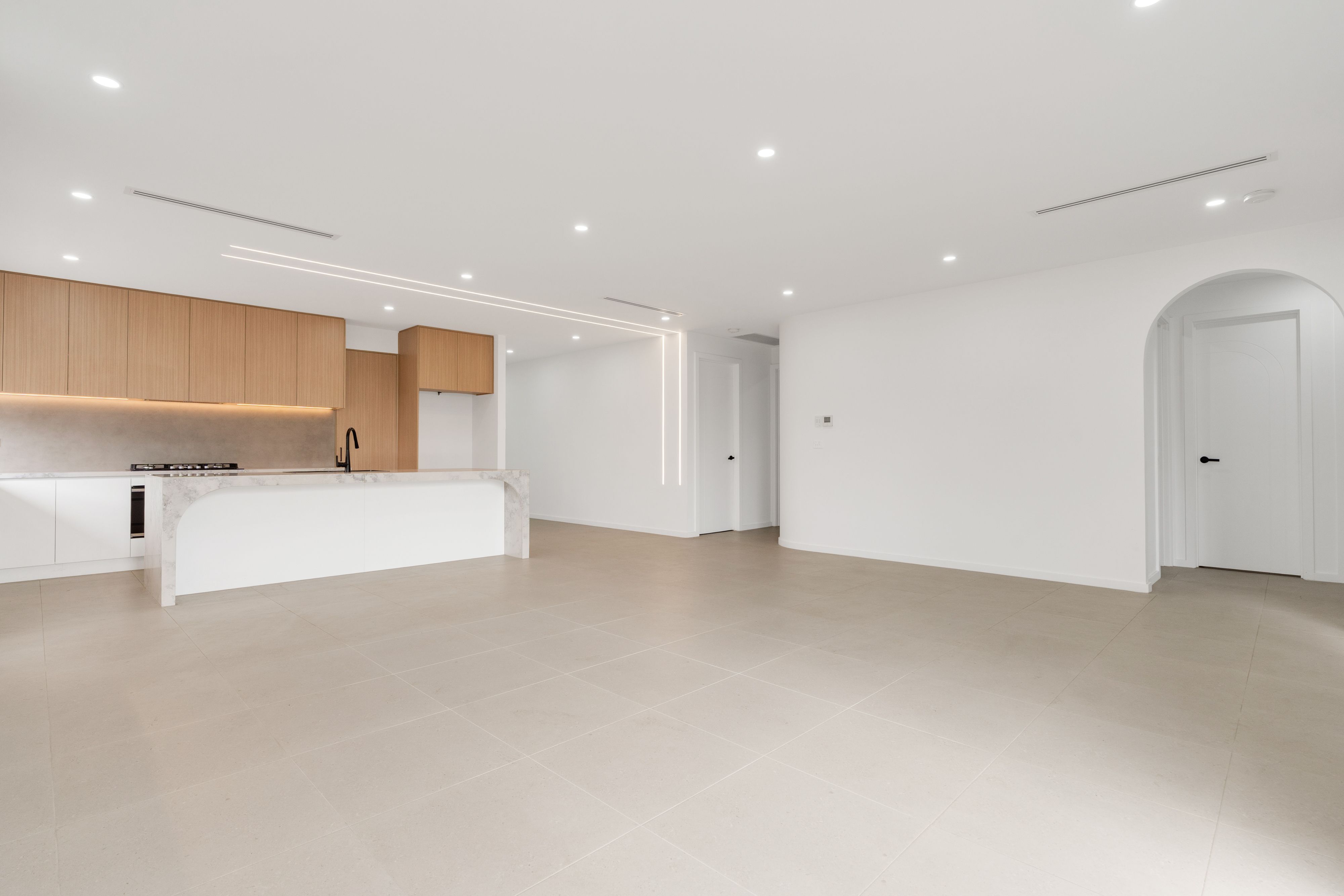 10 Sackville Way — photo 9 of 23