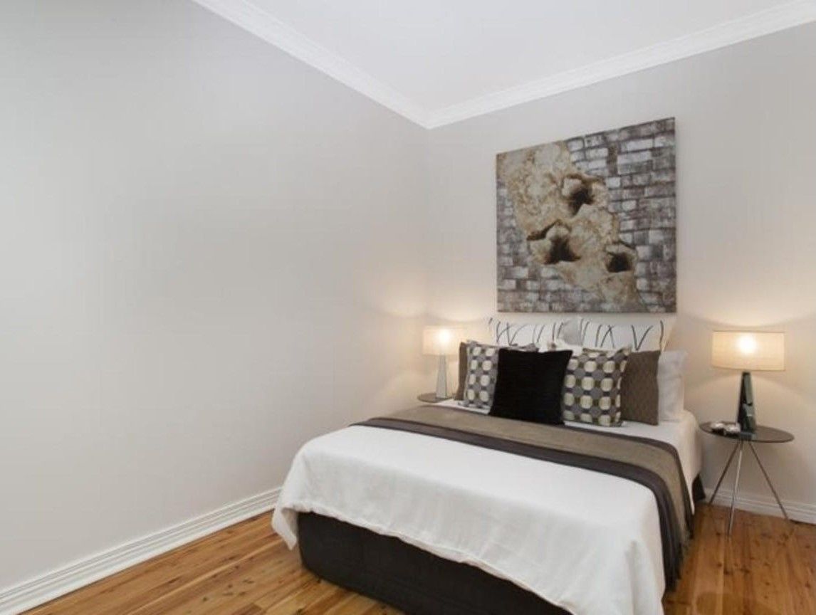 61 Hutchinson Street, St Peters, NSW 2044