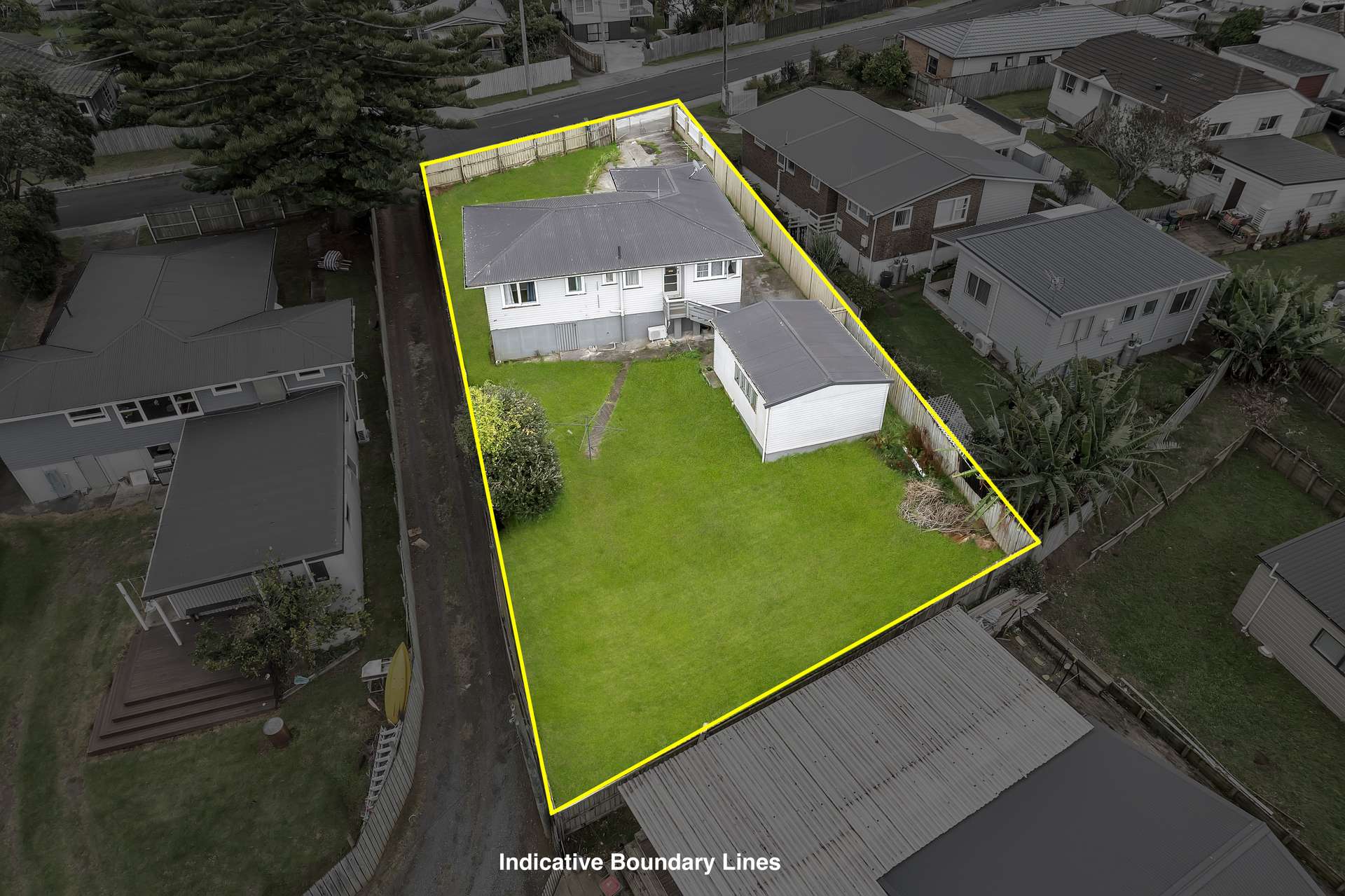 14 McLennan Road photo 0