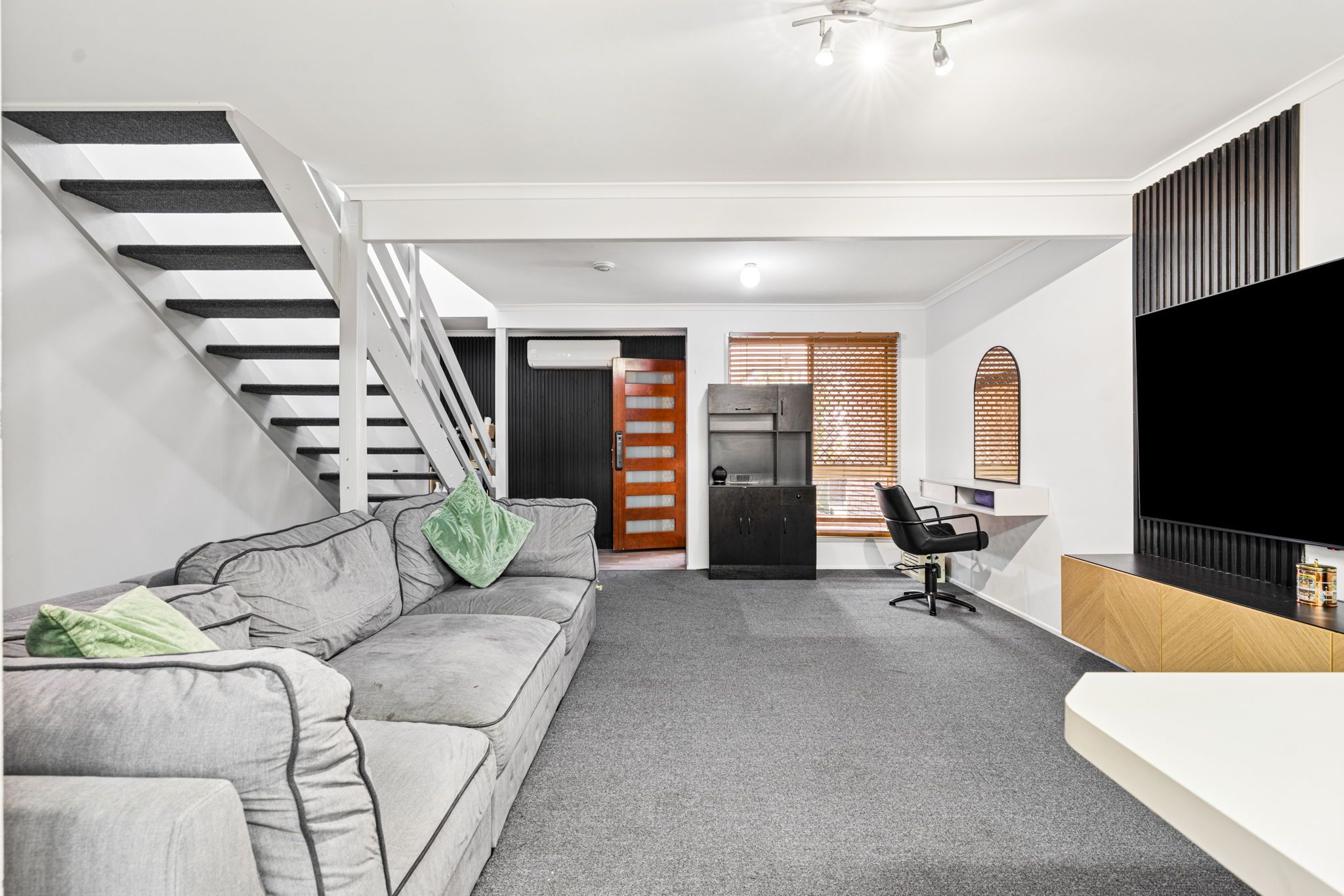 32/709 Kingston Road — photo 3 of 18