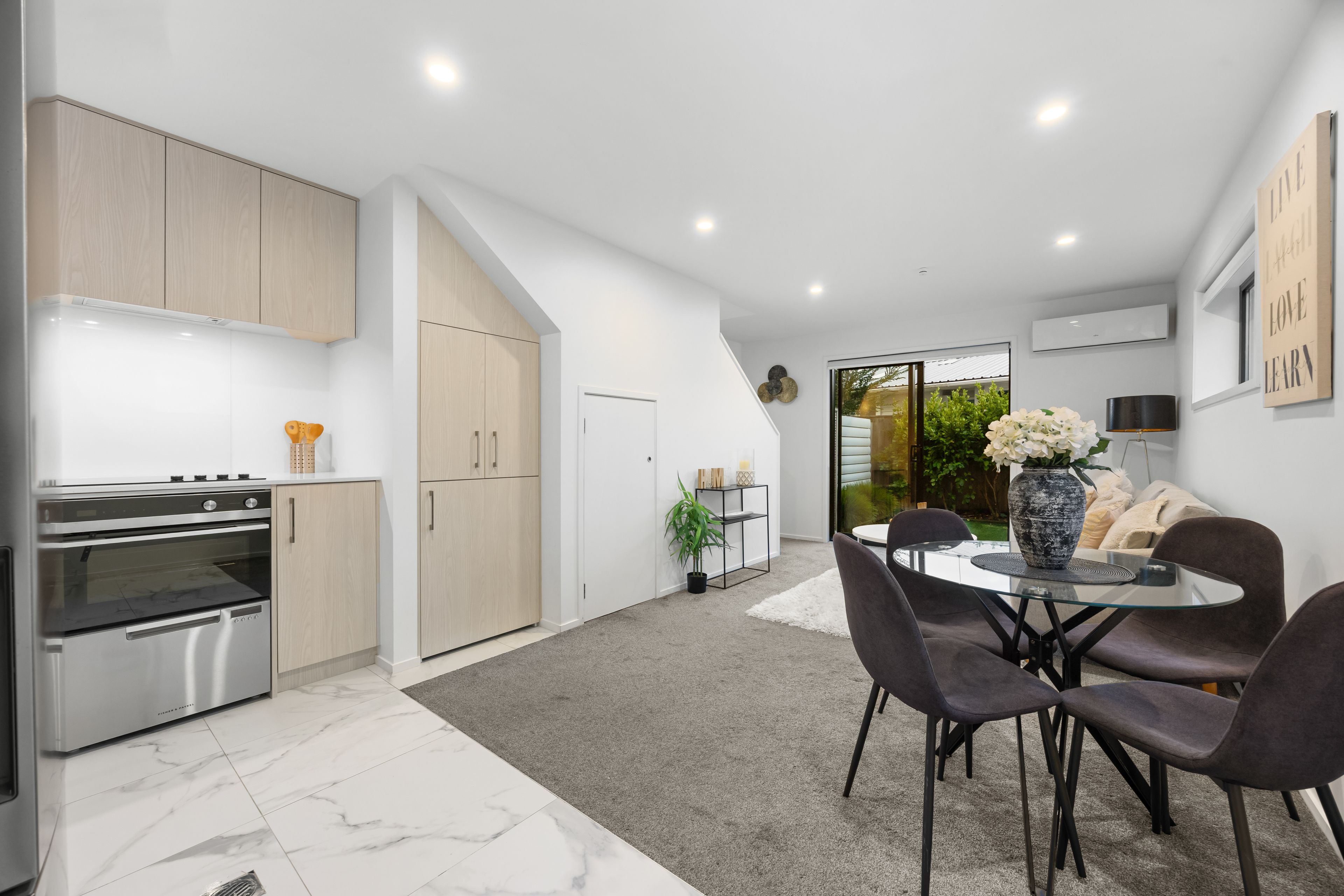 4/14 Wilsher Crescent, Henderson, Waitakere City