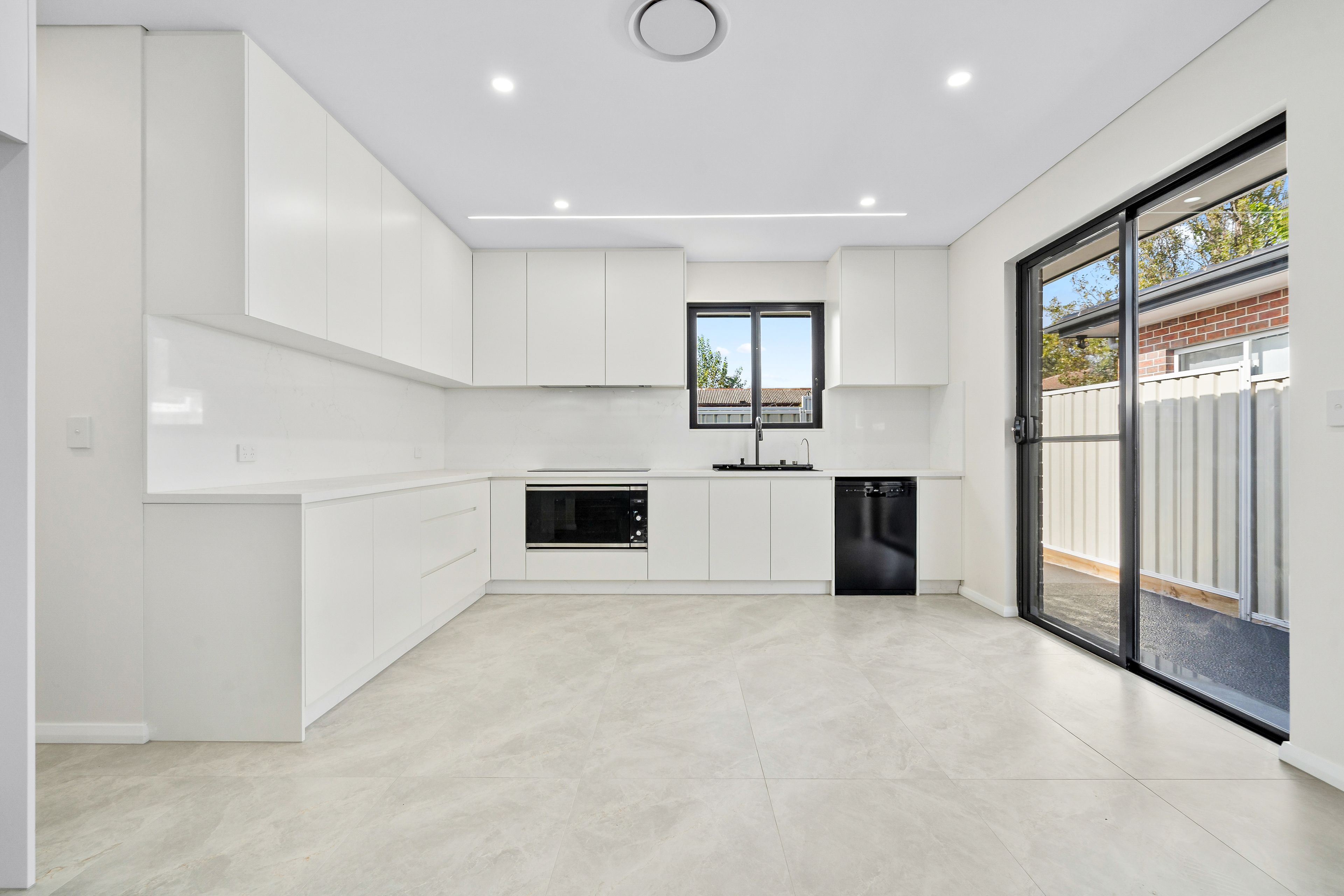 38 & 38A Galton Street — photo 3 of 17