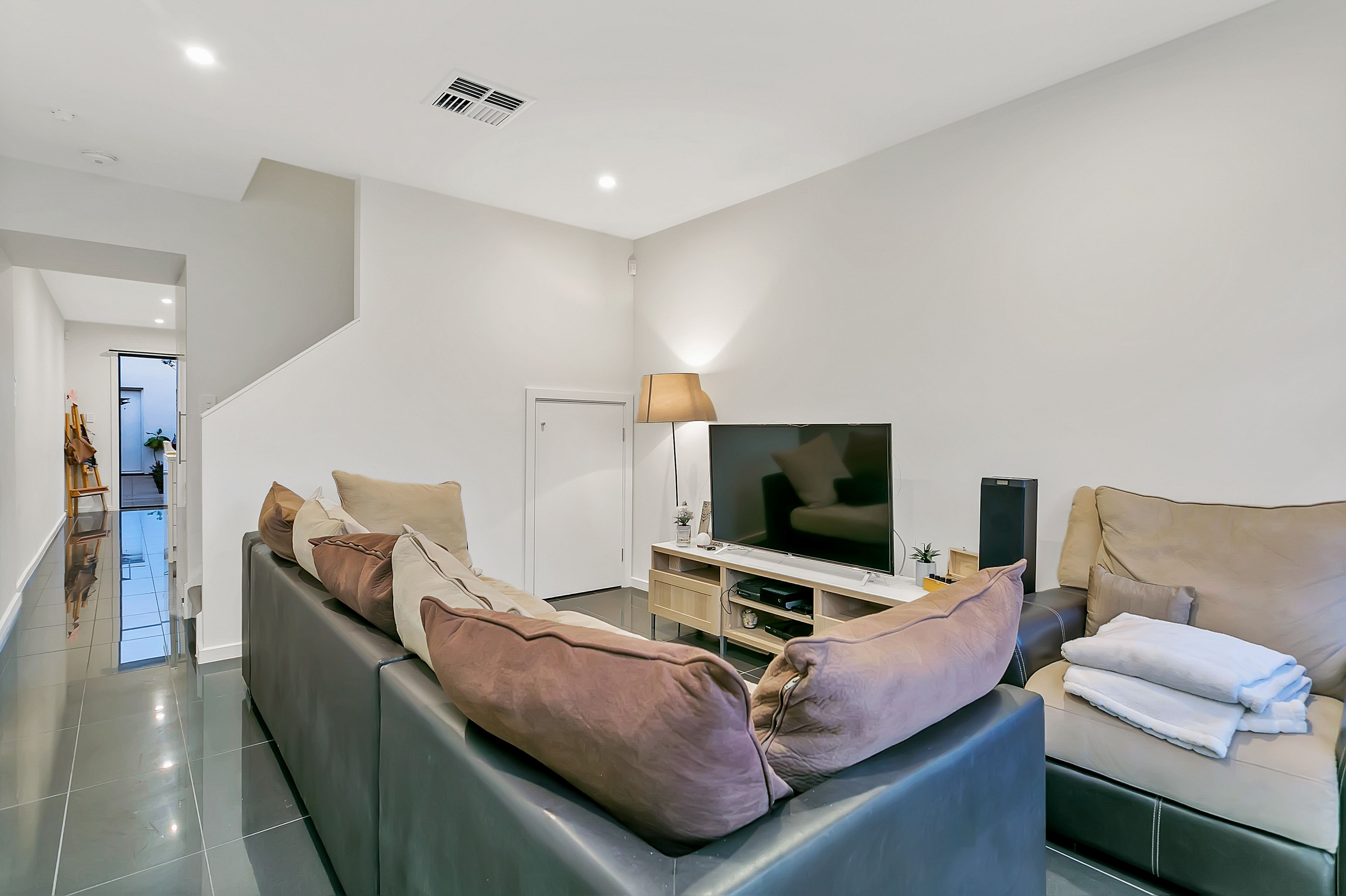 4 Stallion Drive, St Clair, SA 5011