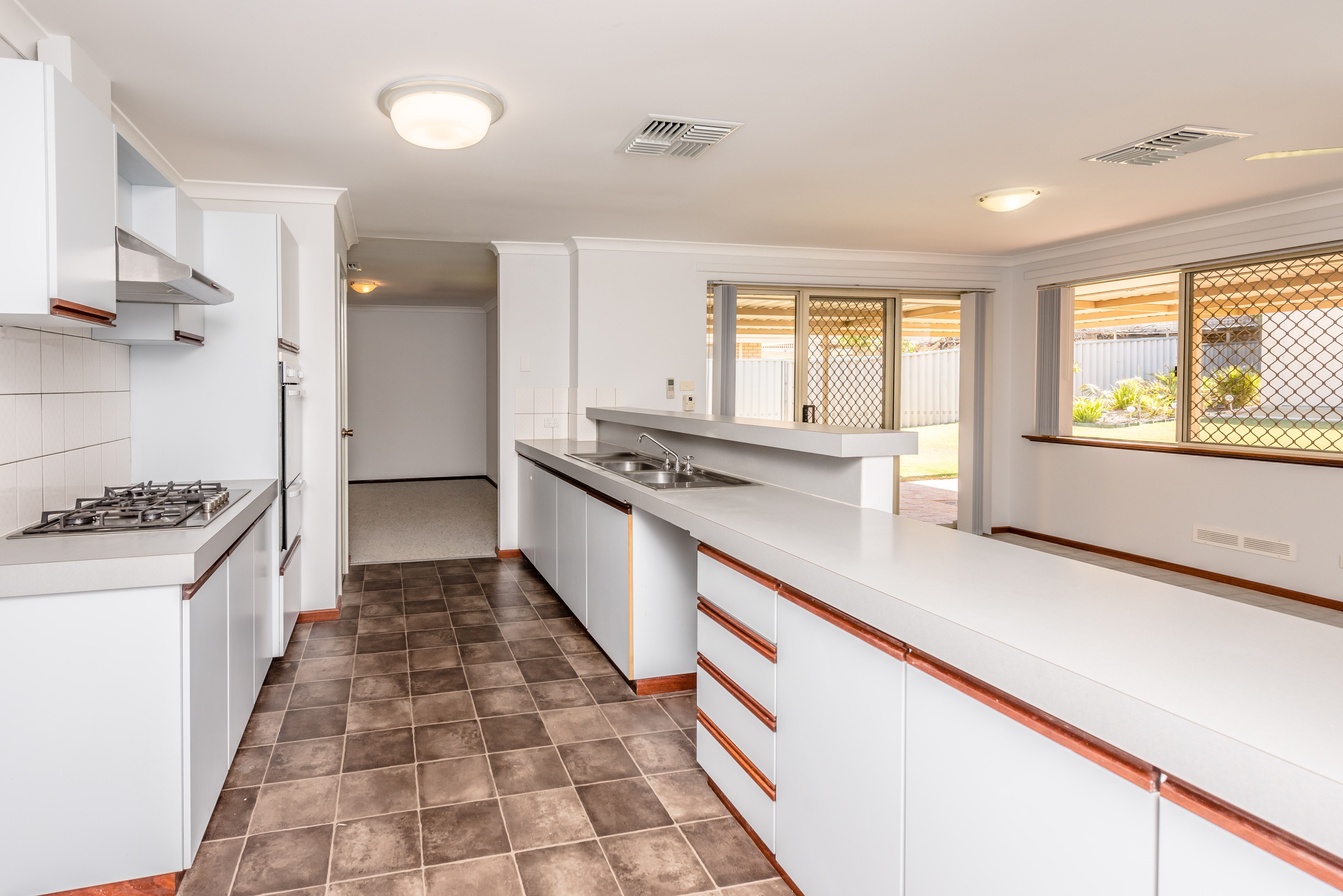 21 Seaview Boulevard, Wandina, WA 6530
