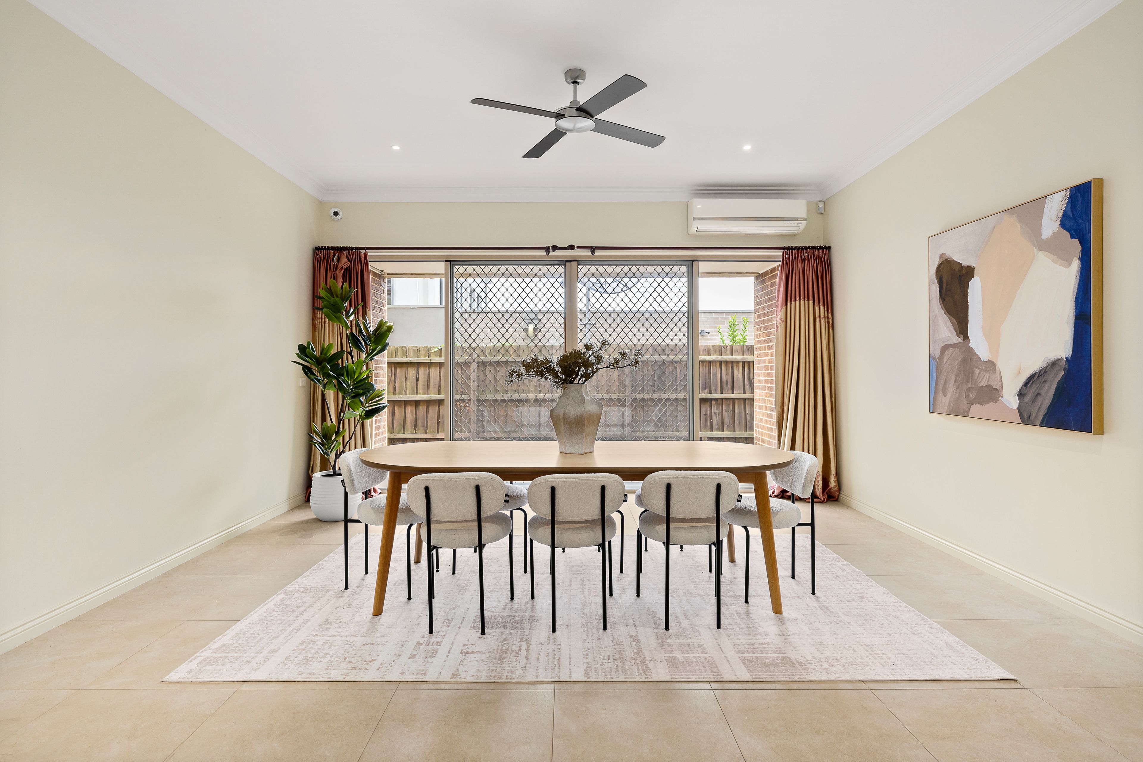 49 Kenny Street — photo 4 of 12