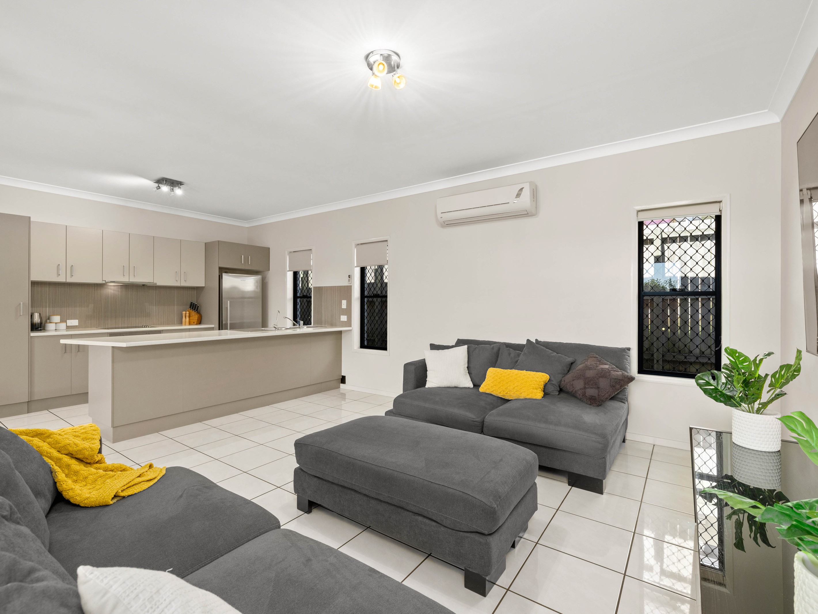 11 Grand Canyon Drive, Springfield Lakes, QLD 4300