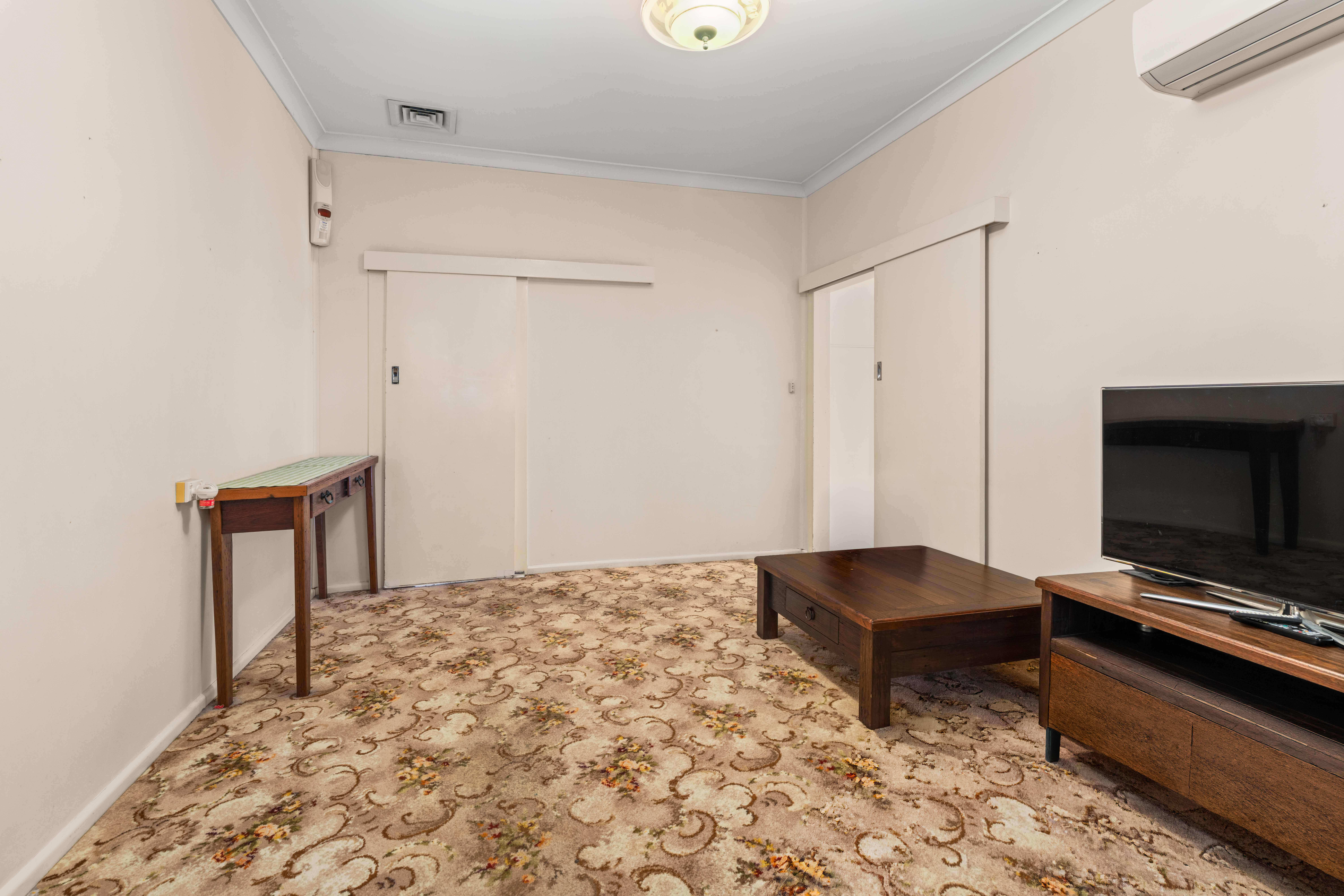 22 Hyam Street — photo 15 of 30