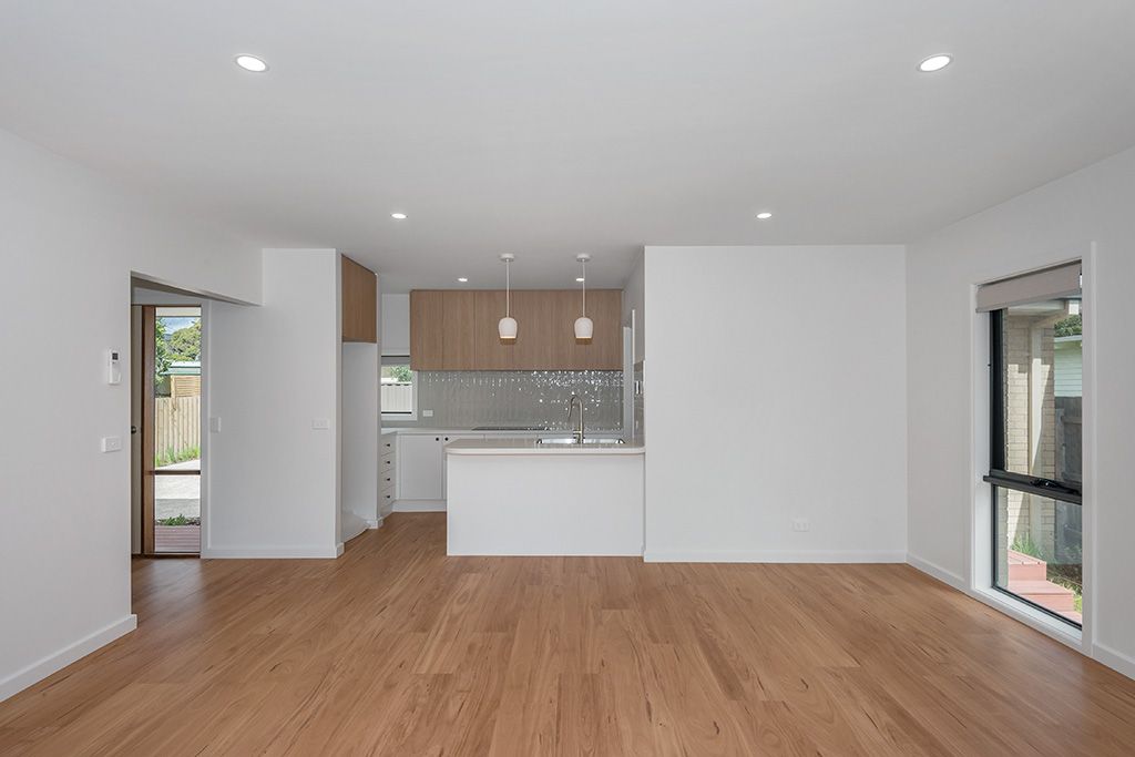 6 Devon Street — photo 5 of 13