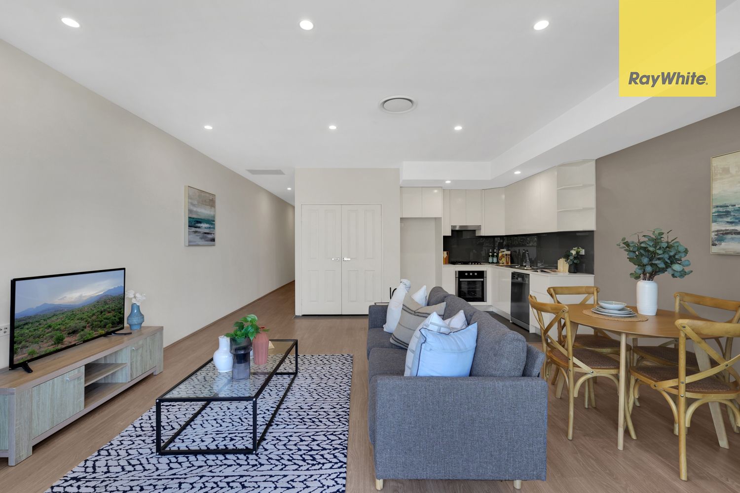 32/2933 Joyce Street, Pendle Hill, NSW 2145 Sold Apartment Ray