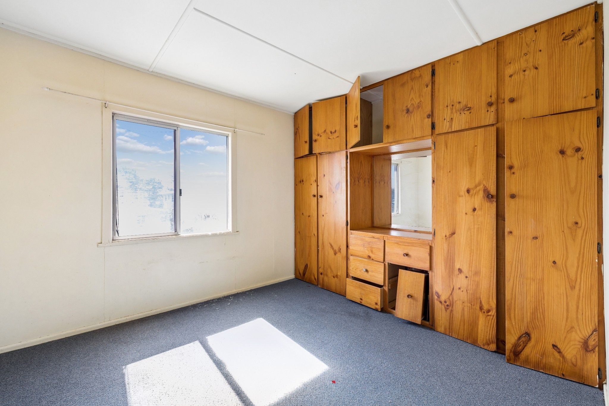 38-40 Windsor Place — photo 7 of 16
