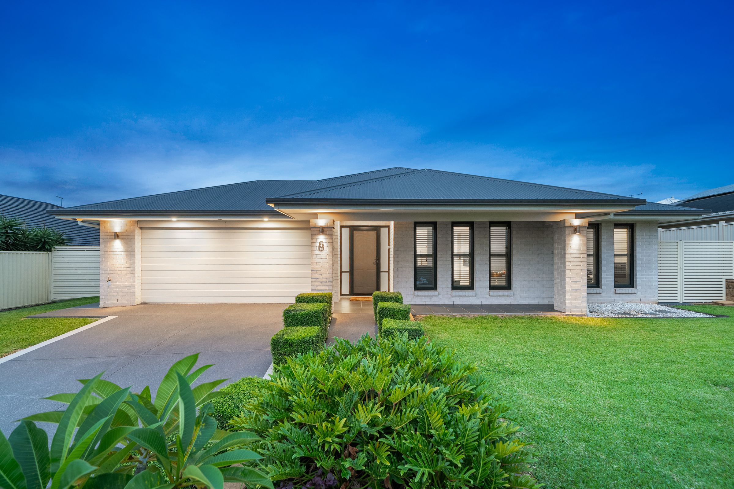 6 Hugh Crescent, Murrumba Downs QLD 4503