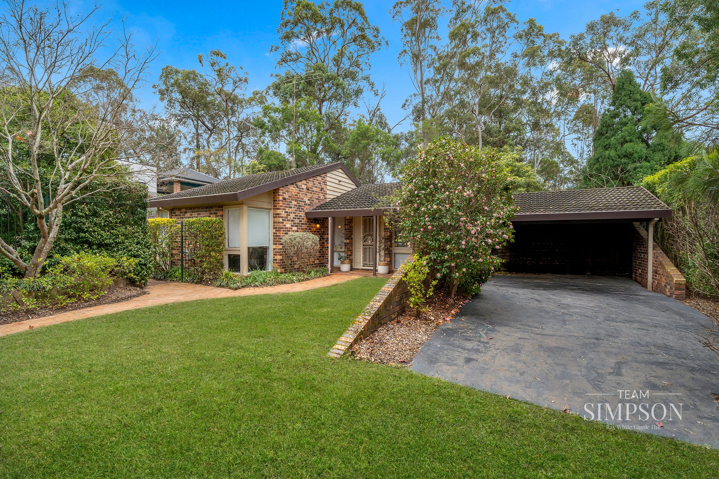 1 Surrey Avenue, Castle Hill, NSW 2154