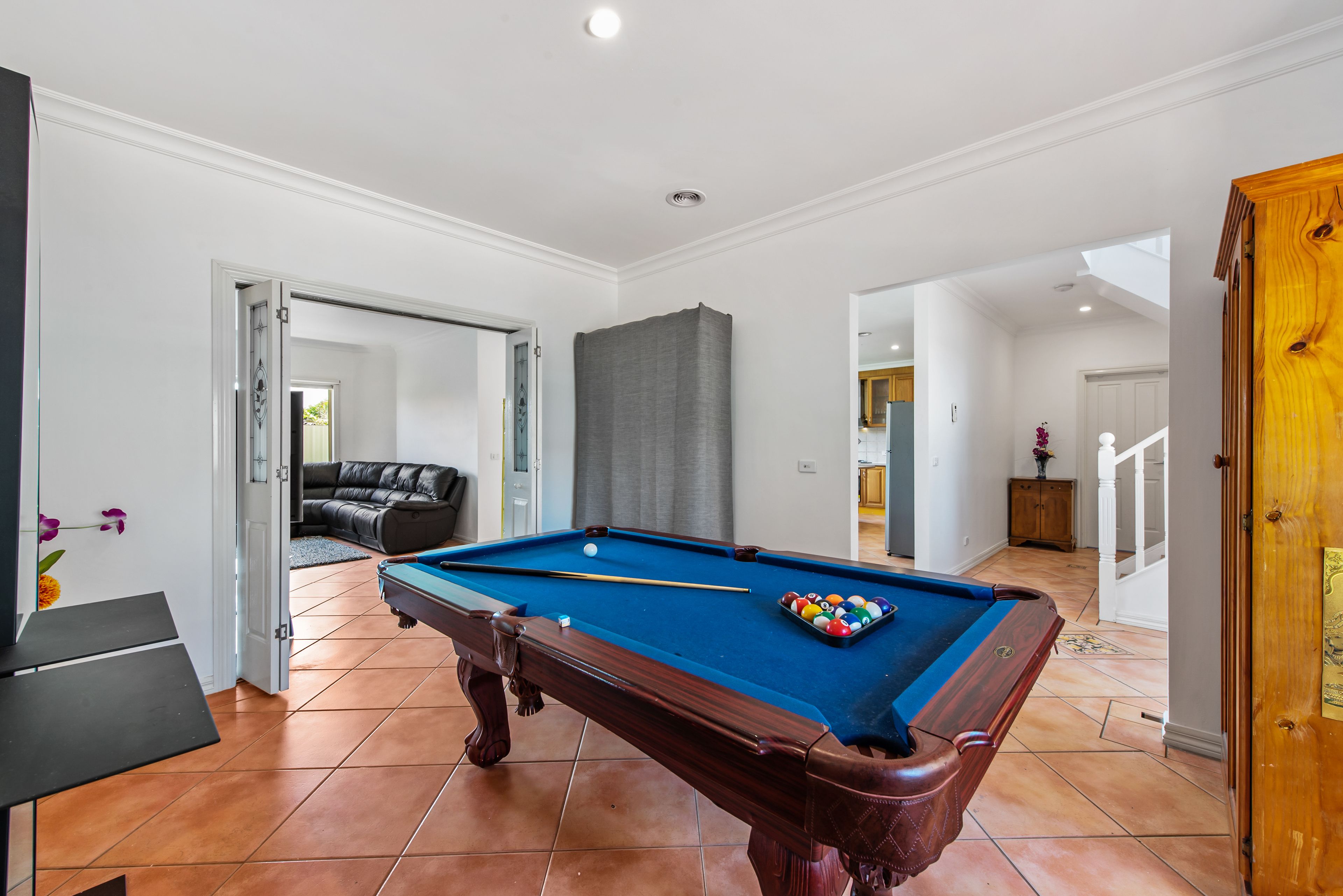 2/2A Stratheden Court, Sydenham, VIC 3037