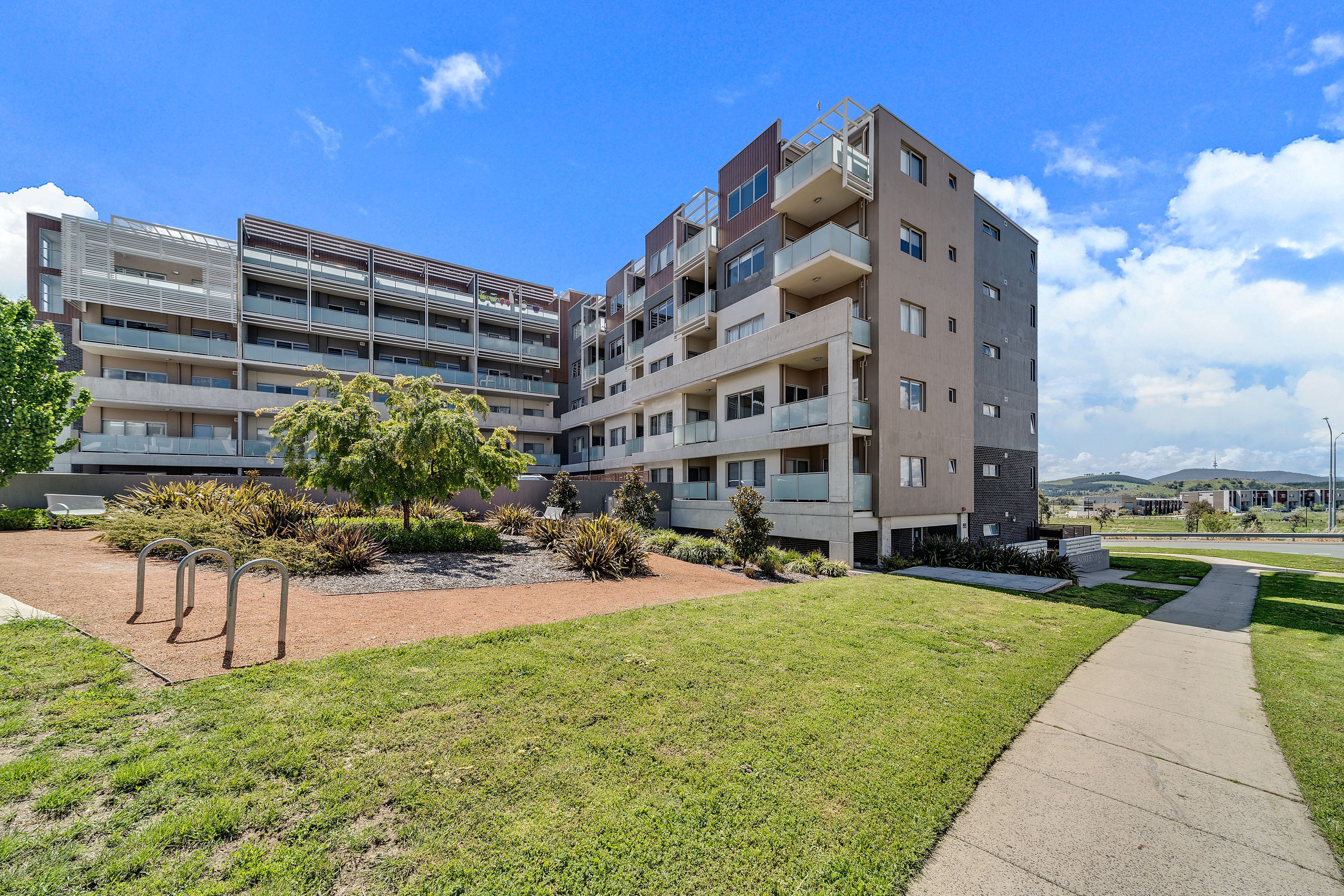 129/41 Philip Hodgins Street, WRIGHT ACT 2611