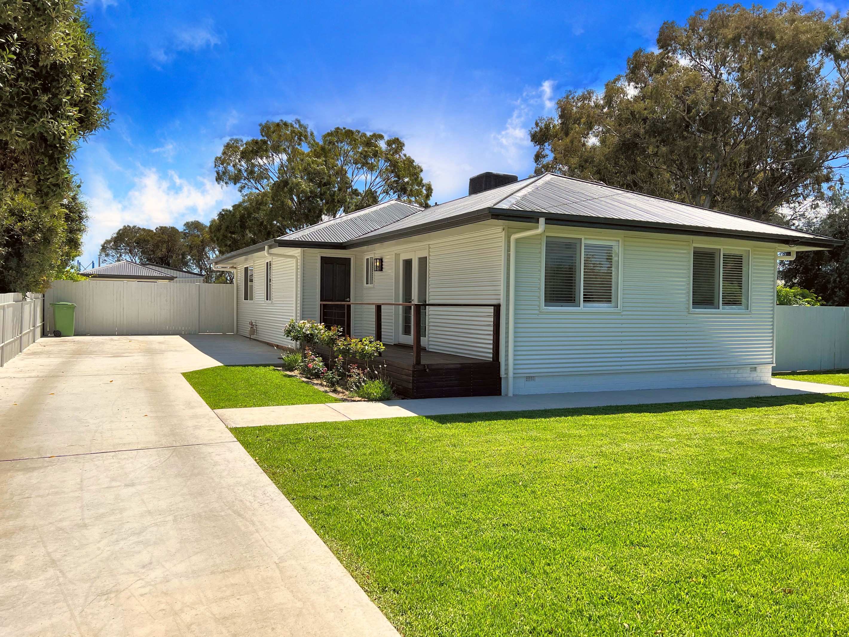 33 Victory Street, West Wyalong, NSW 2671