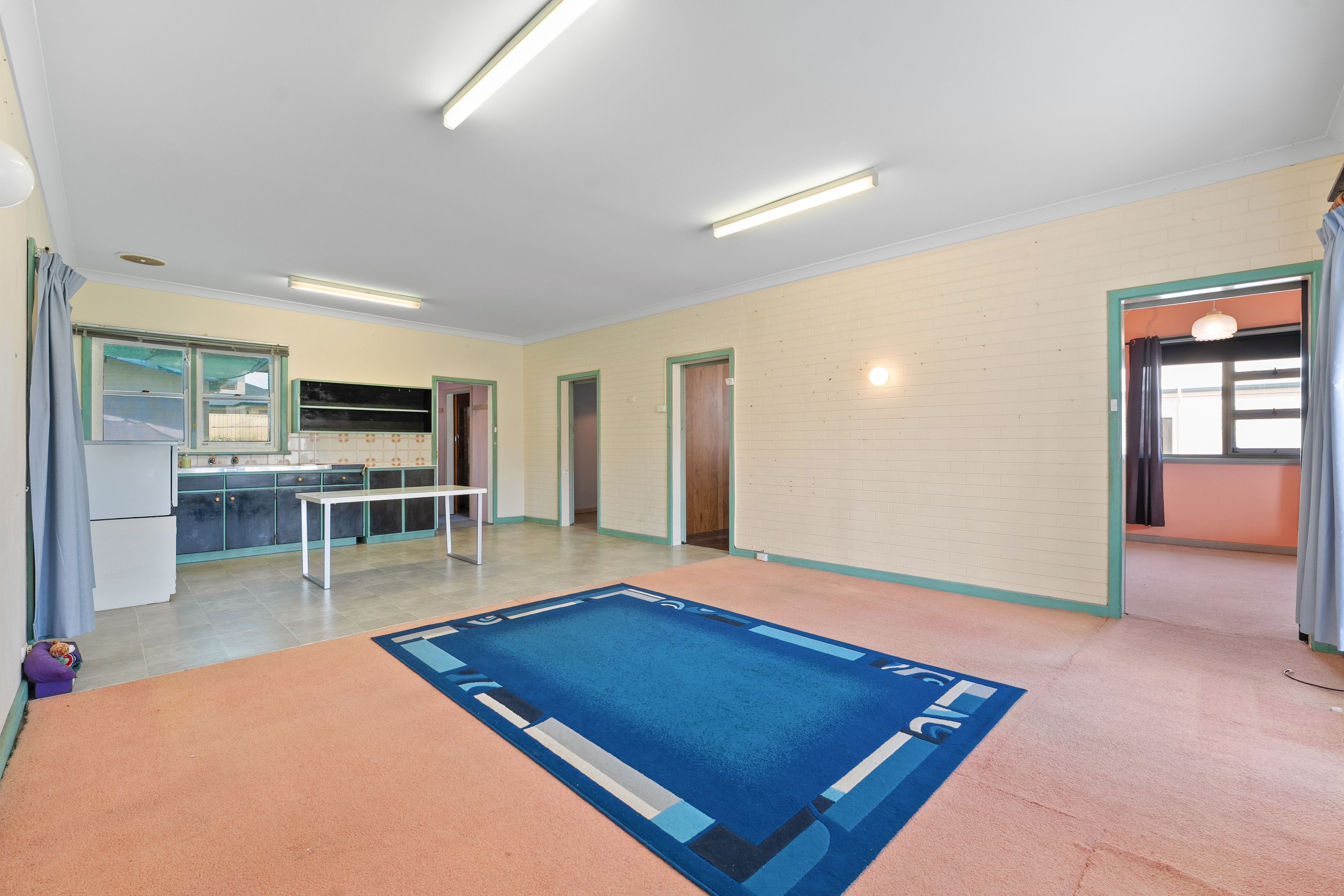 43 Lewington Street — photo 3 of 29