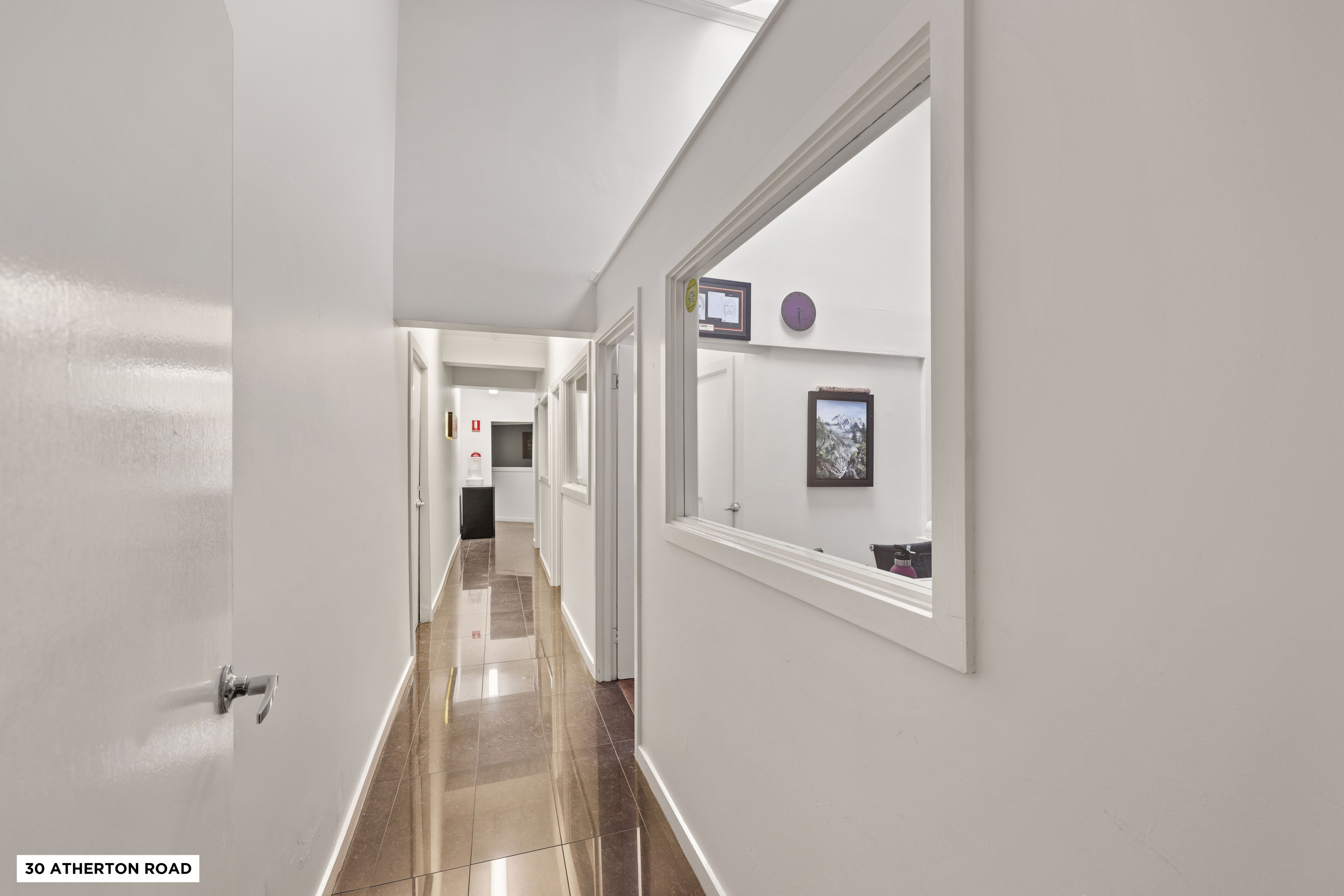 30 Atherton Road — photo 8 of 18
