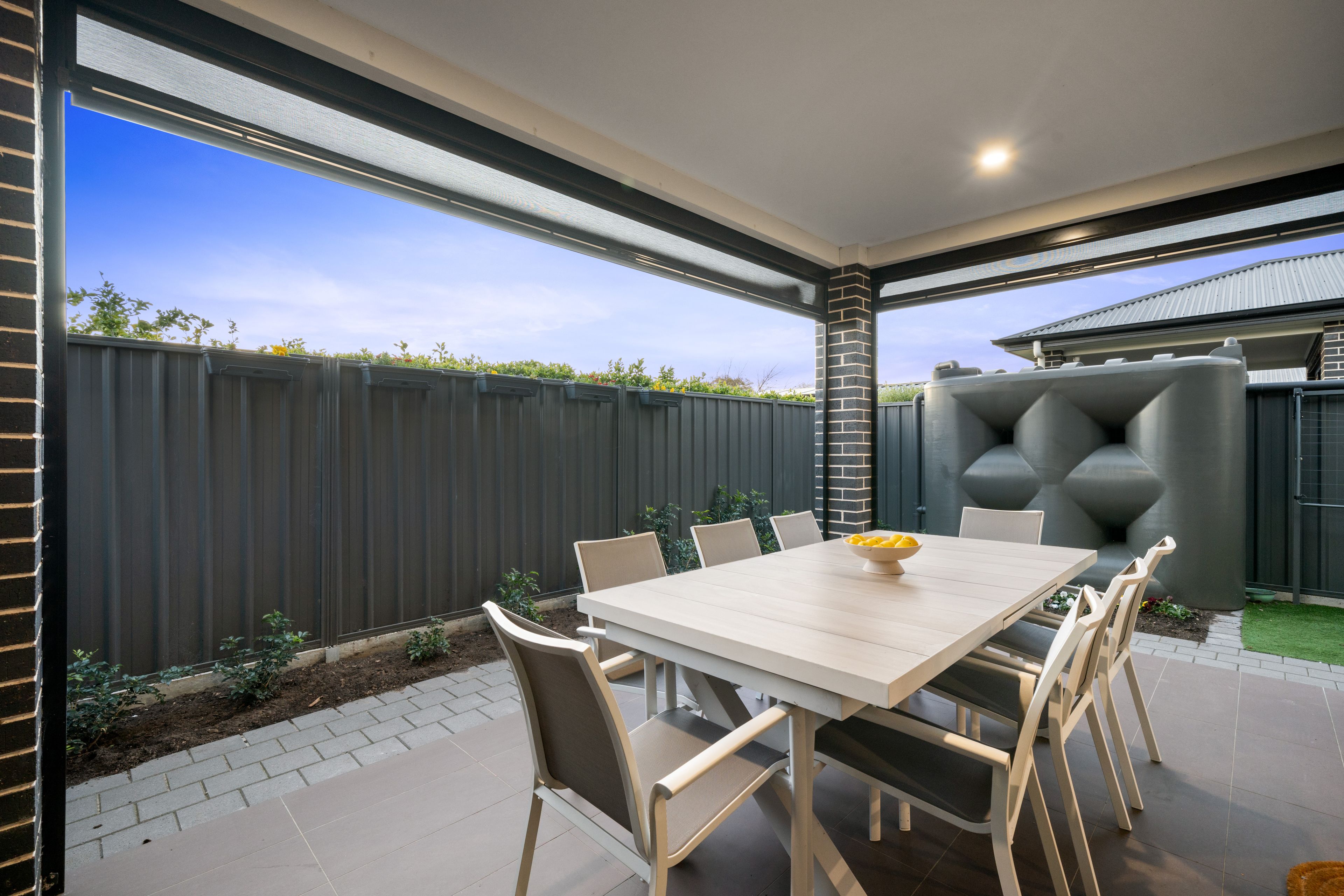 2/34A James Street — photo 14 of 28