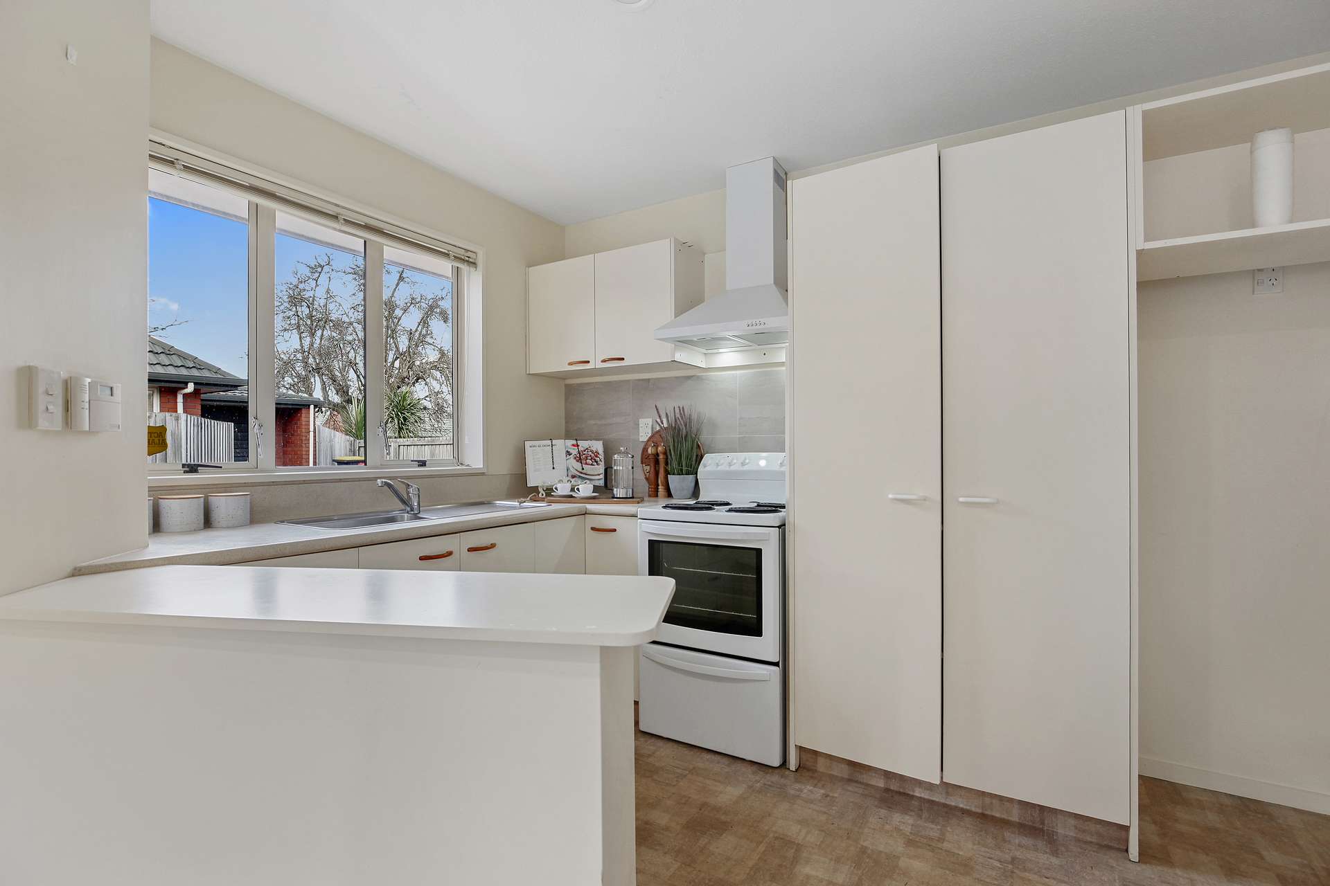 28b Braddon Street photo 5