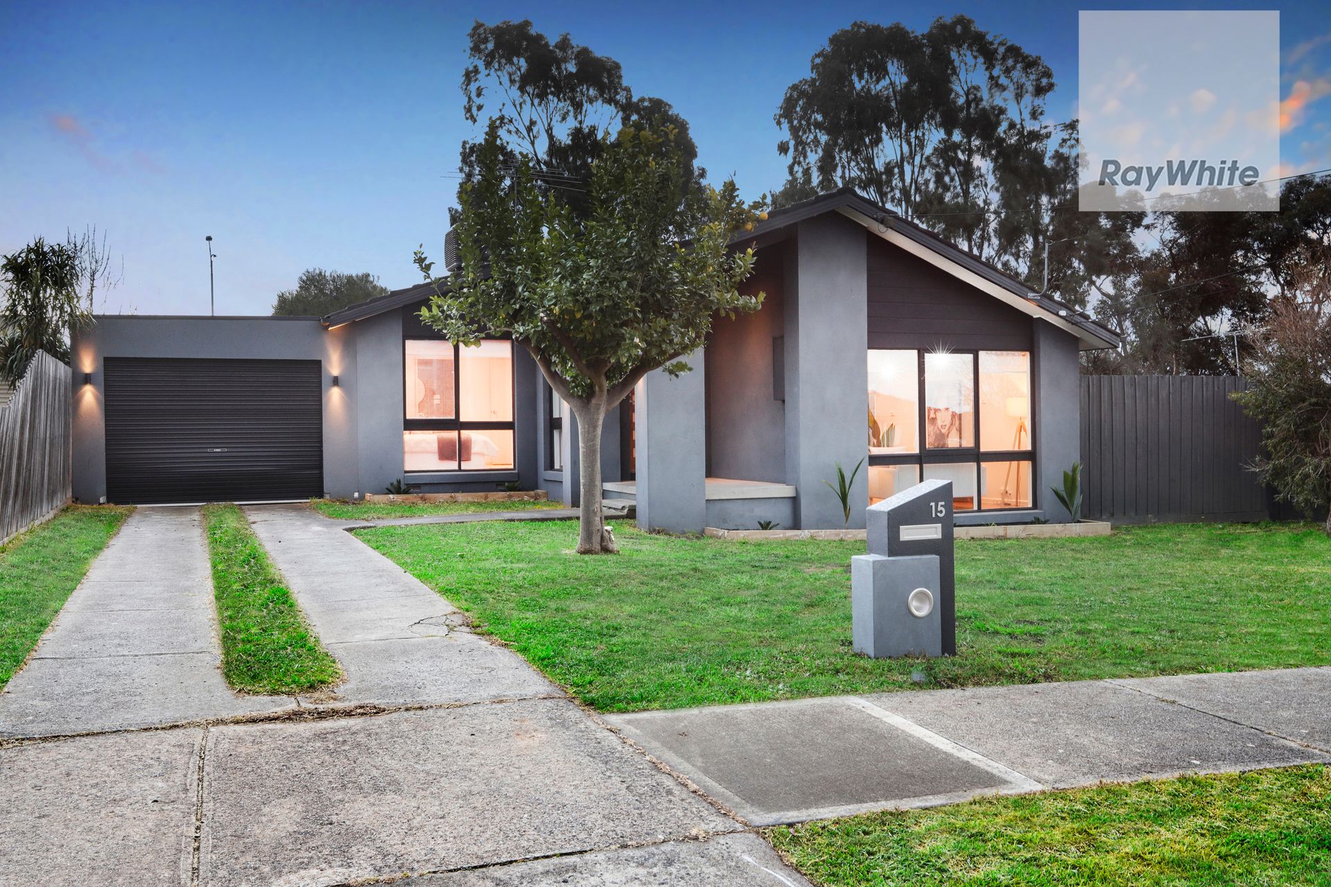 15 Snaefell Crescent, Gladstone Park, VIC 3043