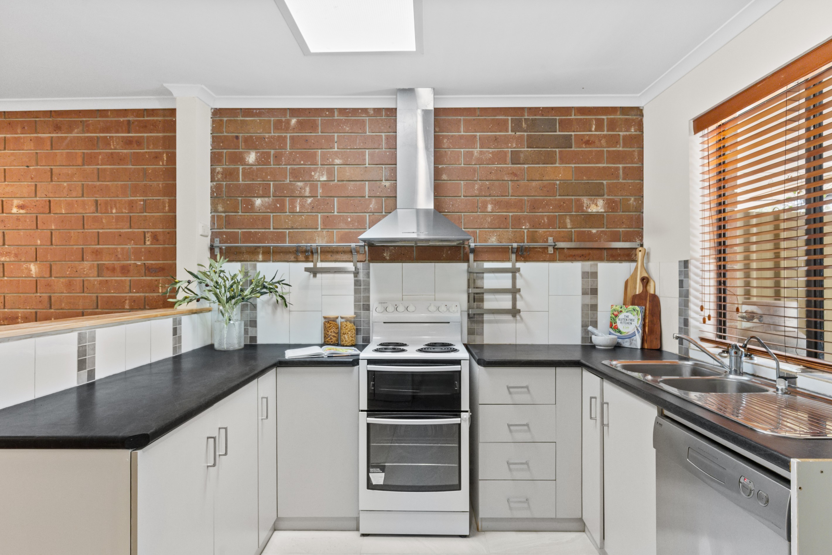 14/48 Sunnymeade Drive, Aberfoyle Park, SA 5159