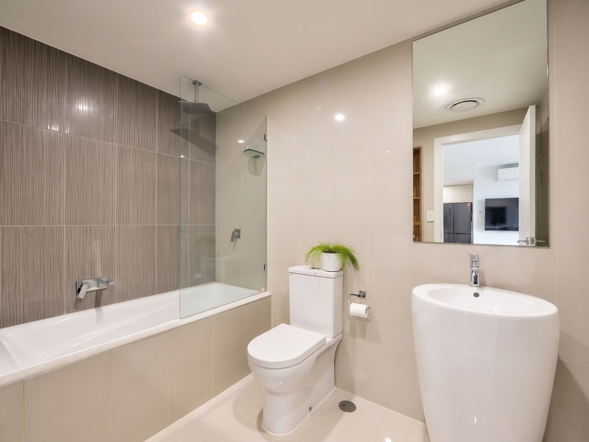 6306/31 Bourton Road — photo 18 of 30