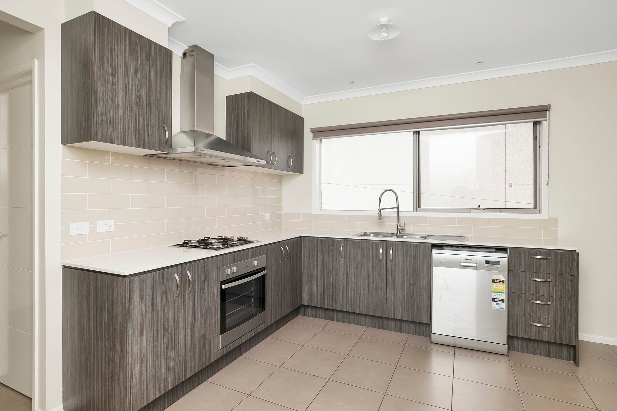 4 Mathoura Avenue, Werribee, VIC 3030